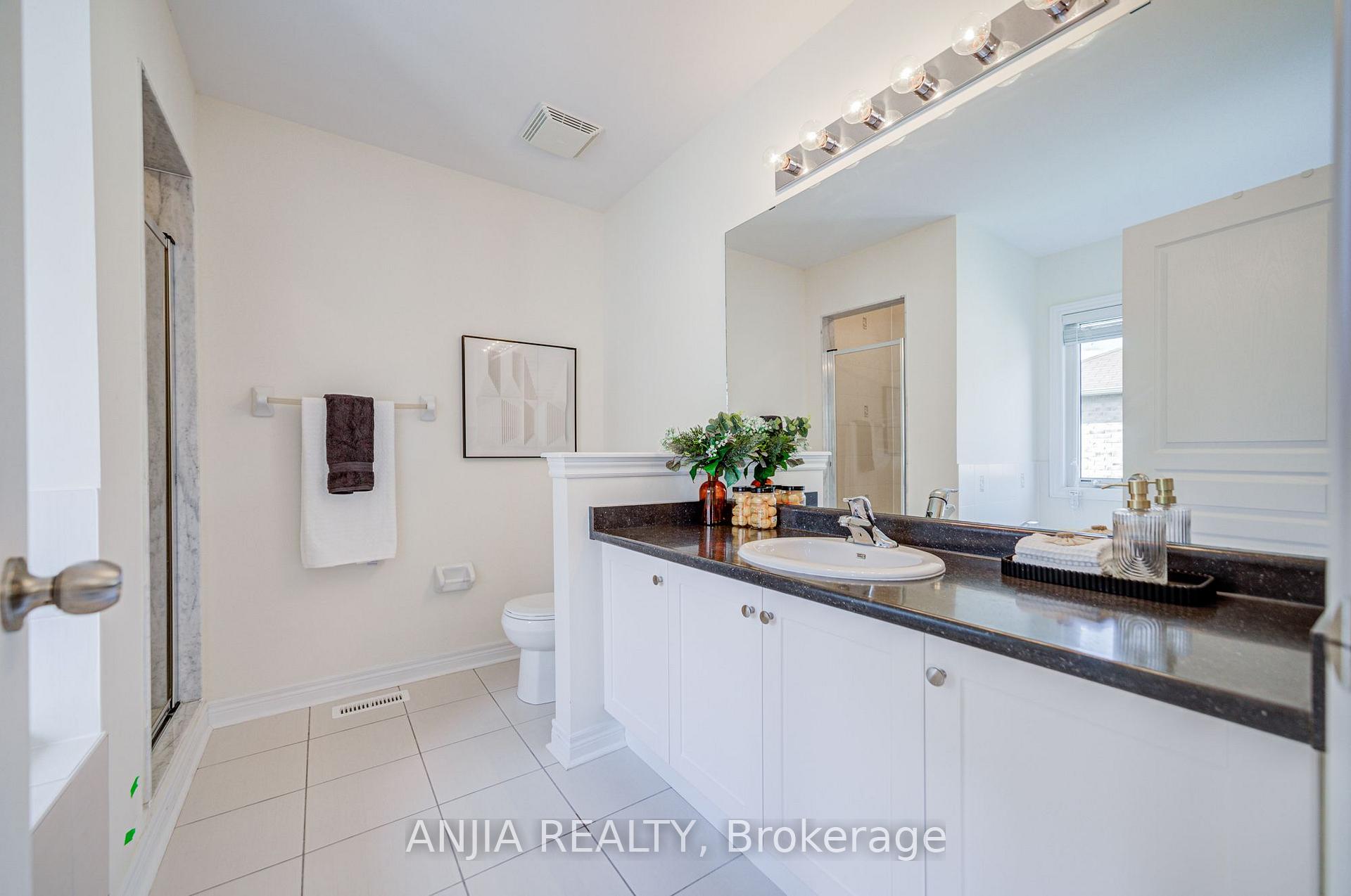 Photo 36 of 205 Harbord Street, Markham, Berczy — HOMEH