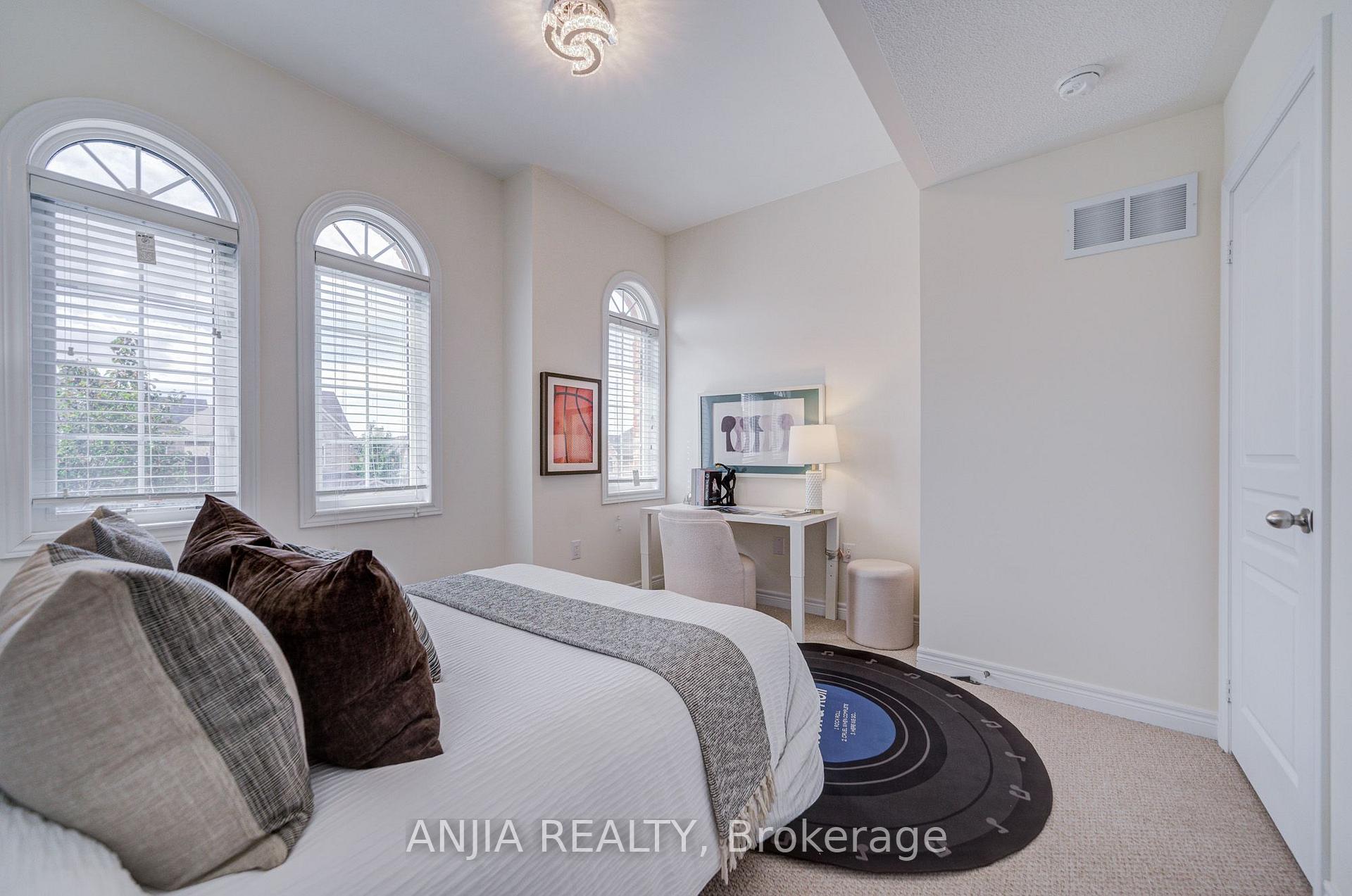 Photo 48 of 205 Harbord Street, Markham, Berczy — HOMEH