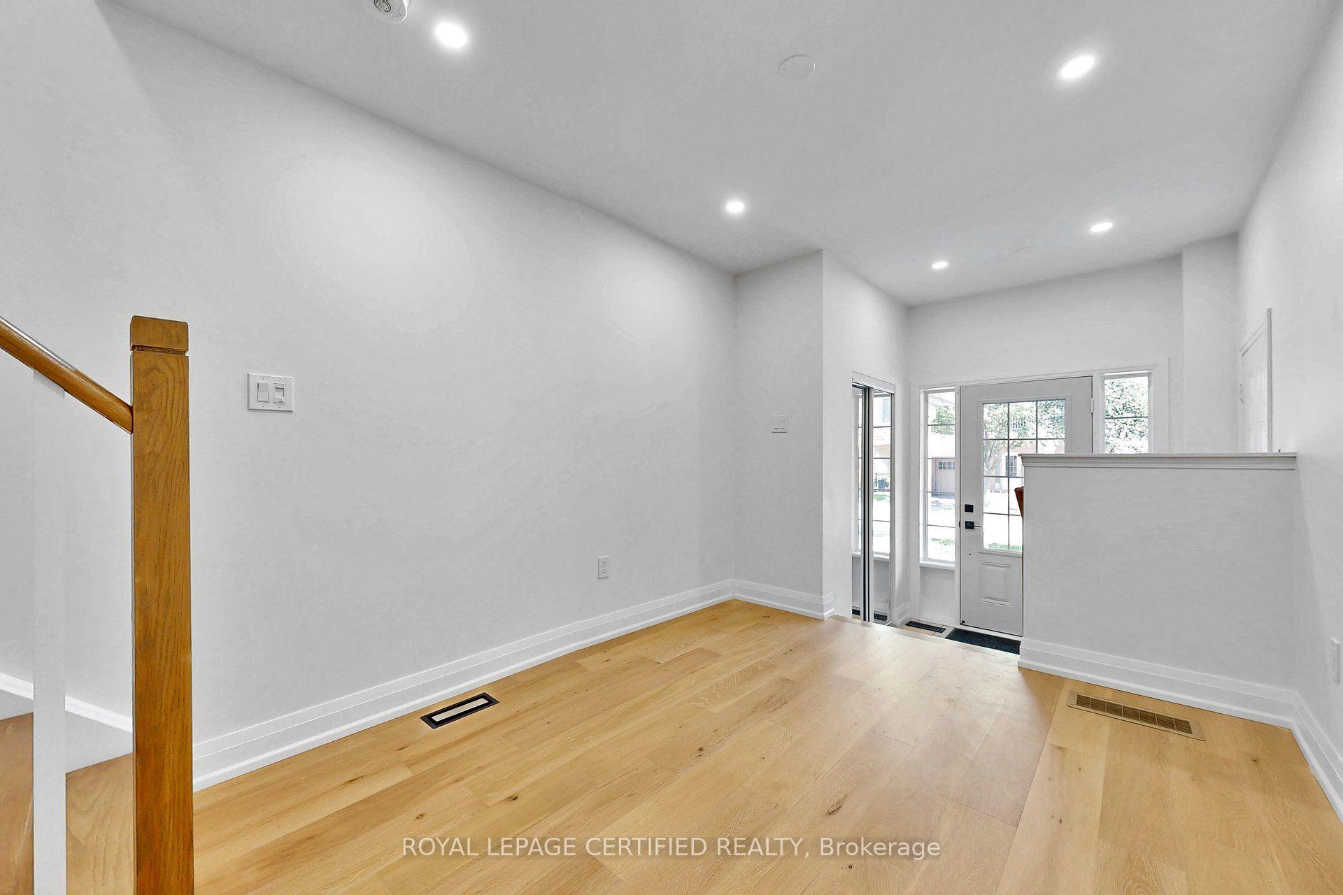 Photo 7 of 36 Silvester Street, Ajax, Central East — HOMEH