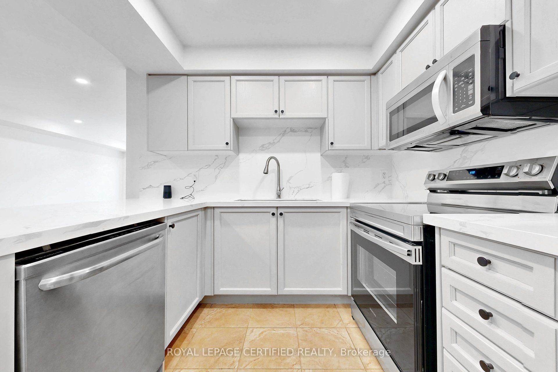 Photo 12 of 36 Silvester Street, Ajax, Central East — HOMEH