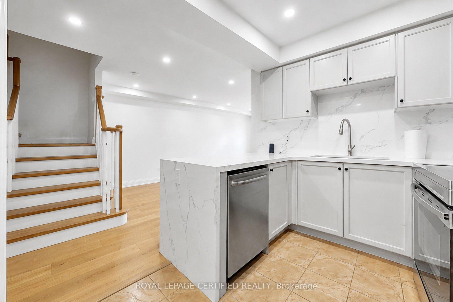 Photo 14 of 36 Silvester Street, Ajax, Central East — HOMEH