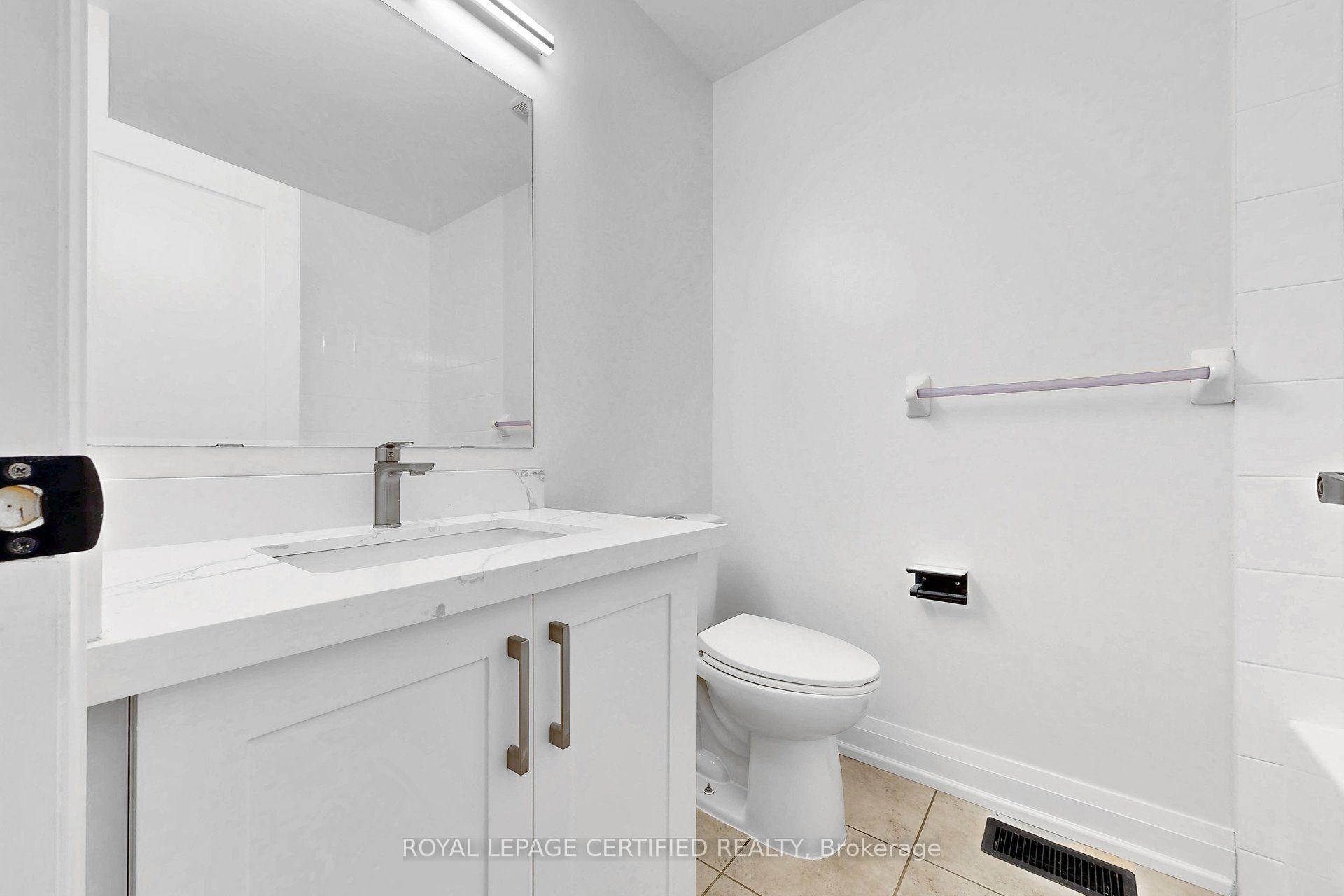 Photo 27 of 36 Silvester Street, Ajax, Central East — HOMEH