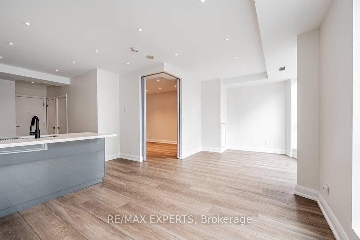 Photo 7 of Unit 516B, 18 Beverley Street, Toronto, Kensington-Chinatown — HOMEH