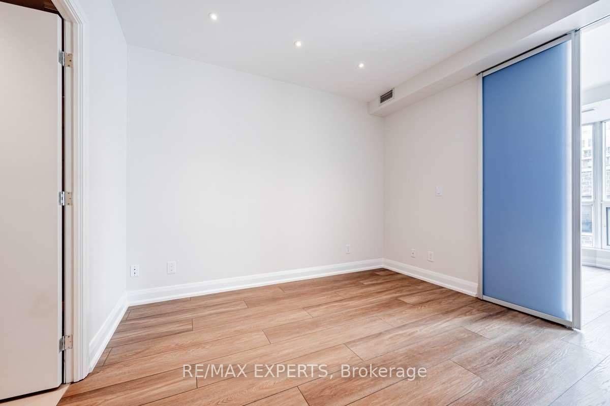 Photo 12 of Unit 516B, 18 Beverley Street, Toronto, Kensington-Chinatown — HOMEH