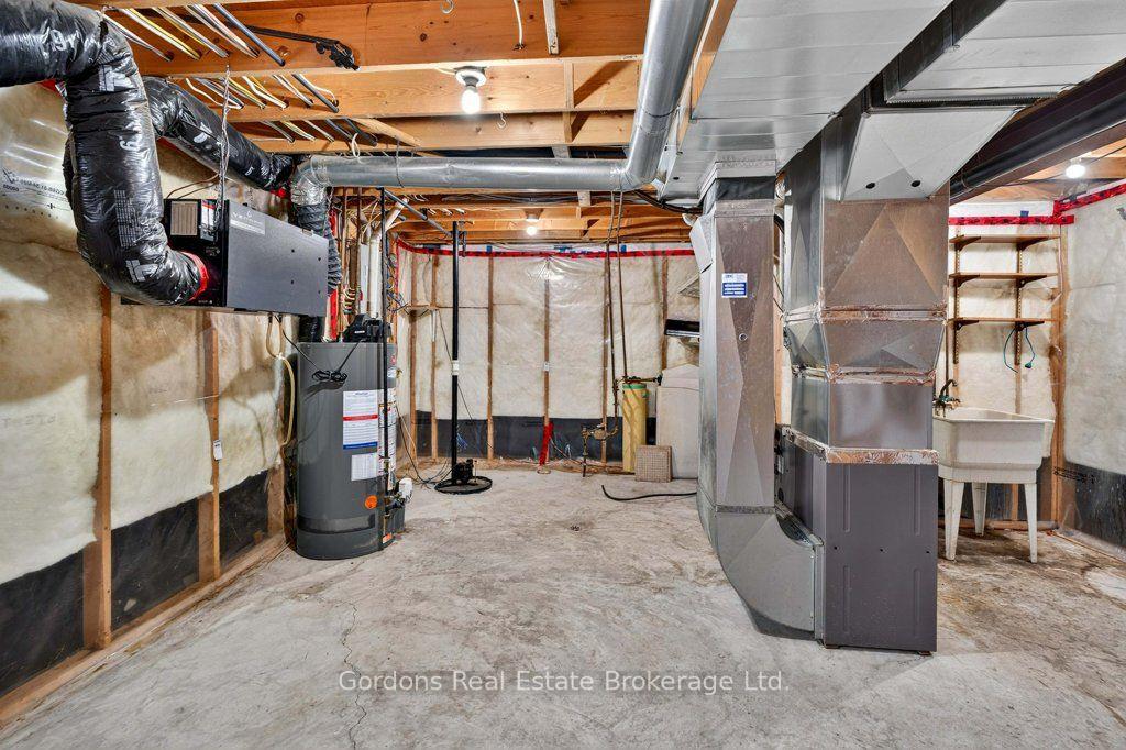 Photo 46 of 66 Spruce Gardens, Belleville, Belleville Ward — HOMEH