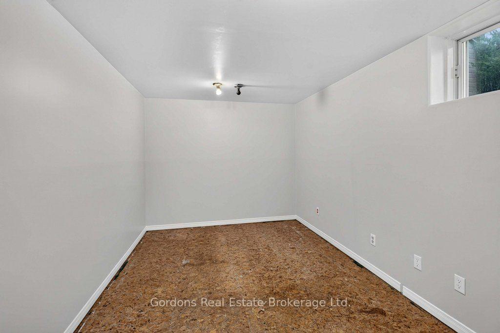 Photo 47 of 66 Spruce Gardens, Belleville, Belleville Ward — HOMEH