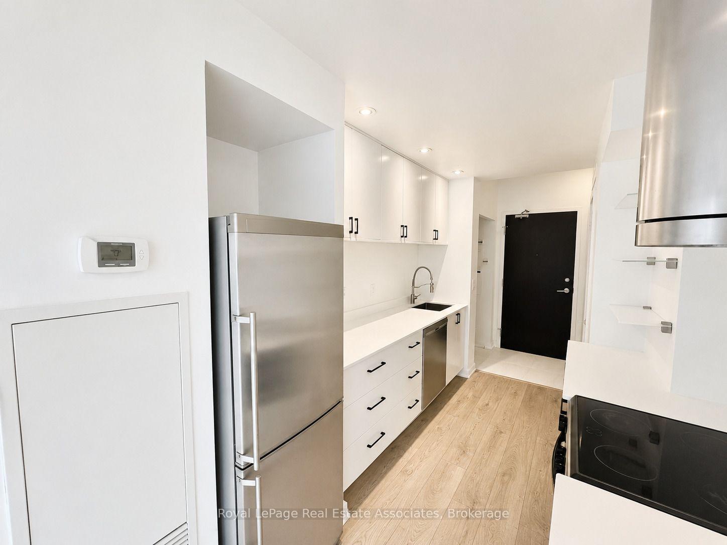 Photo 3 of Unit 505, 38 Dan Leckie Way, Toronto, Waterfront Communities — HOMEH
