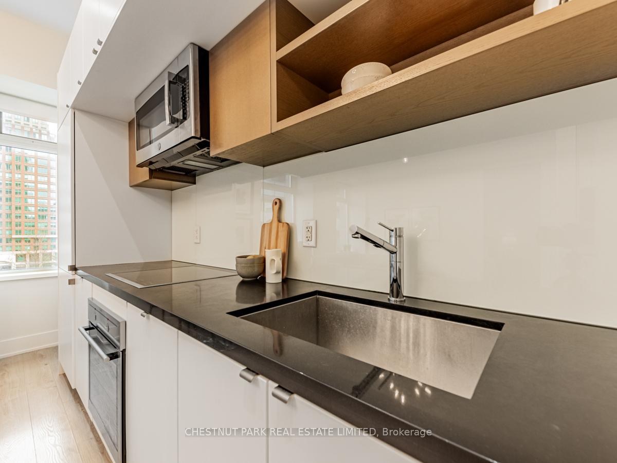 Photo 5 of Unit 420, 111 St Clair Avenue, Toronto, Yonge-St. Clair — HOMEH