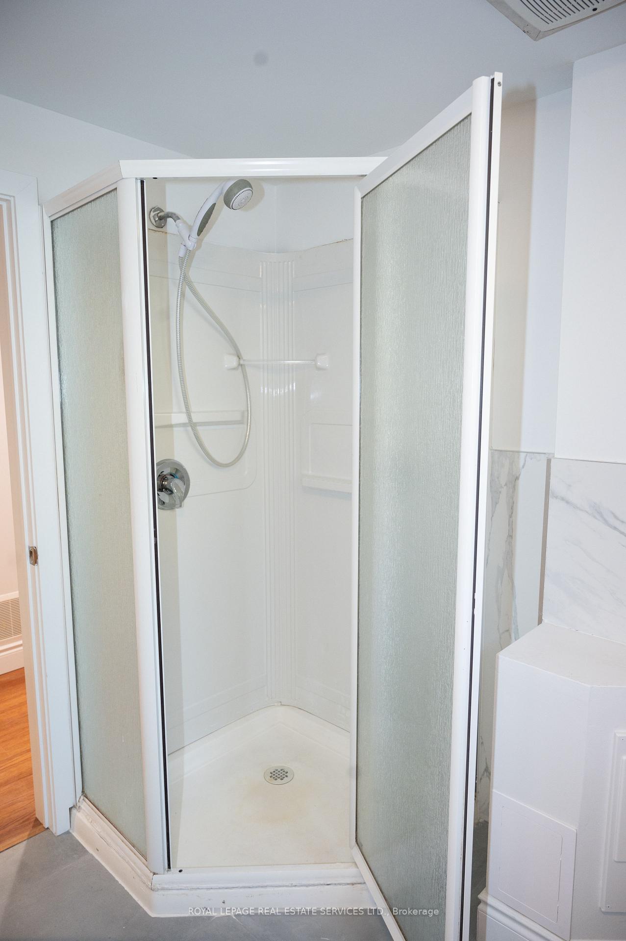 Photo 17 of Unit Lower, 35 Silverhill Drive, Etobicoke, Islington-City Centre West — HOMEH