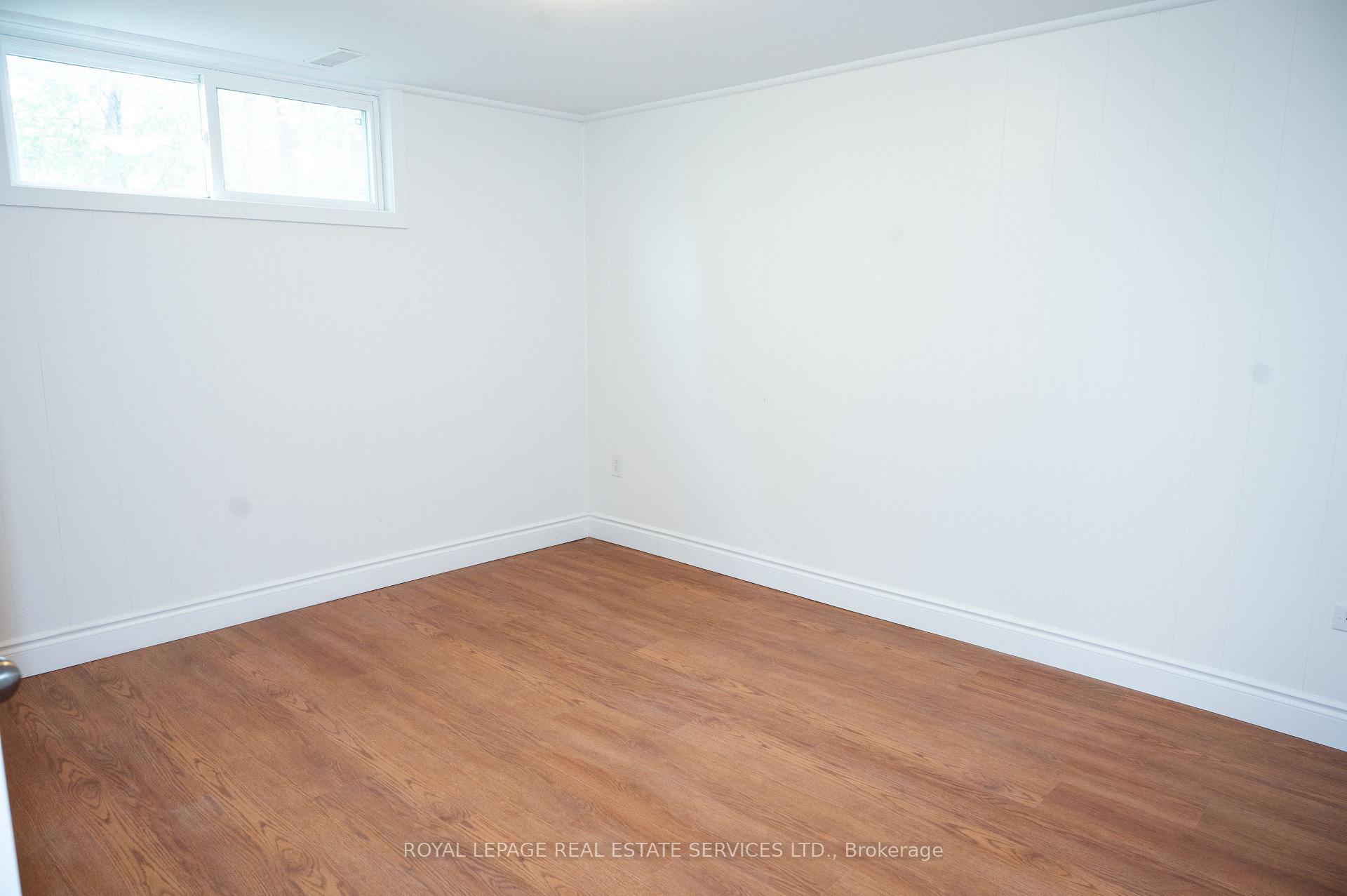 Photo 18 of Unit Lower, 35 Silverhill Drive, Etobicoke, Islington-City Centre West — HOMEH