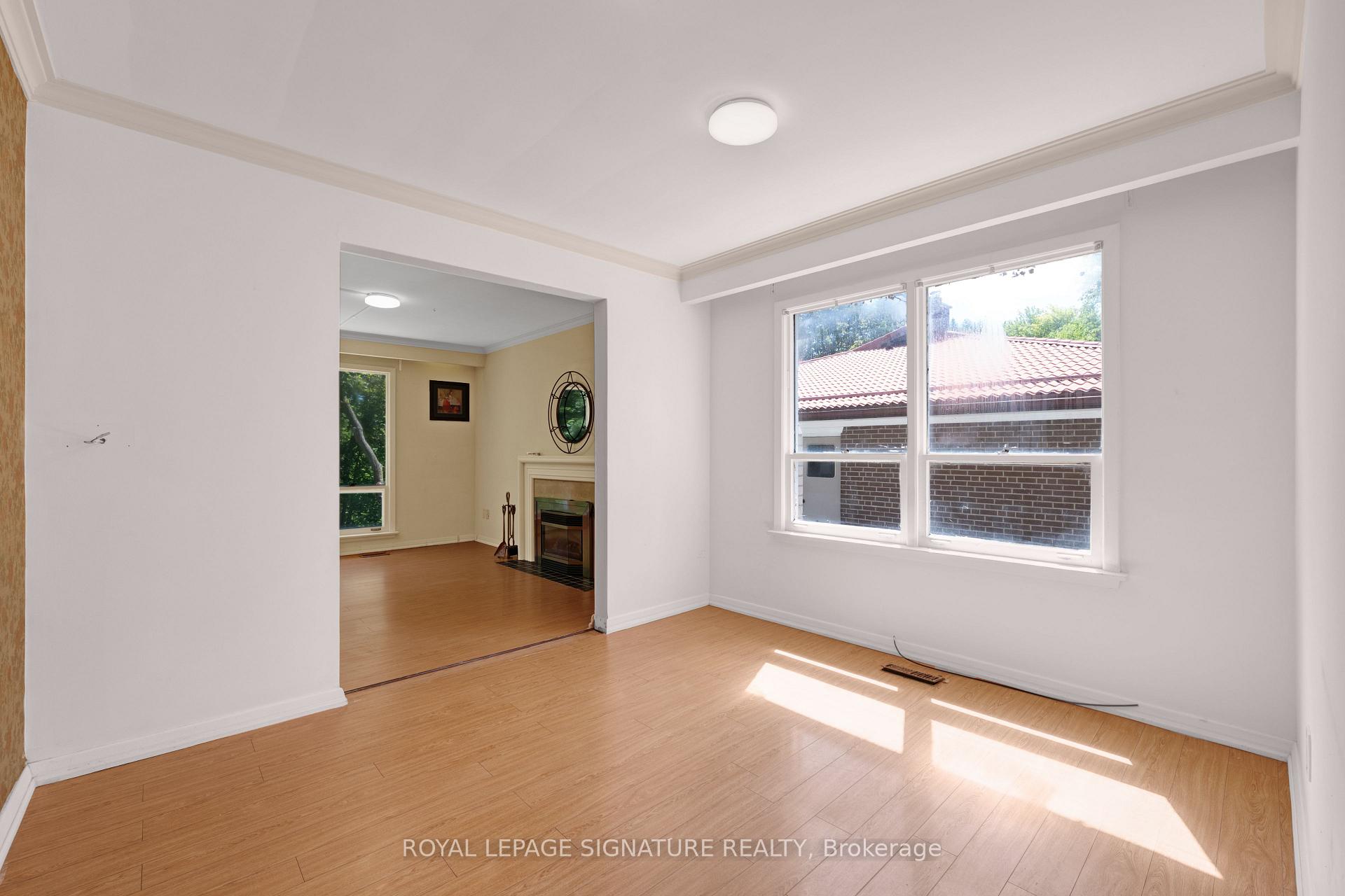 Photo 14 of 209 Burbank Drive, North York, Bayview Village — HOMEH