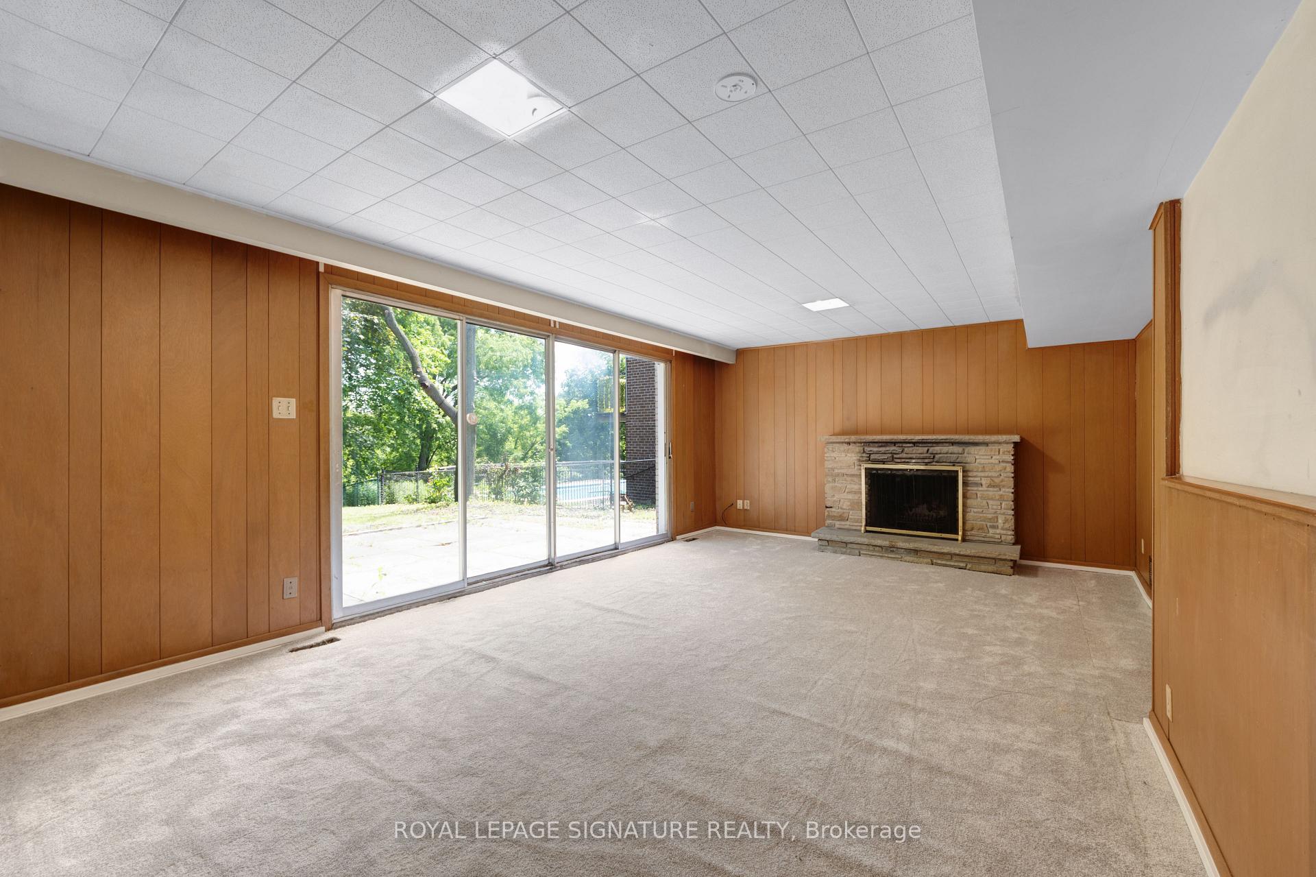 Photo 22 of 209 Burbank Drive, North York, Bayview Village — HOMEH