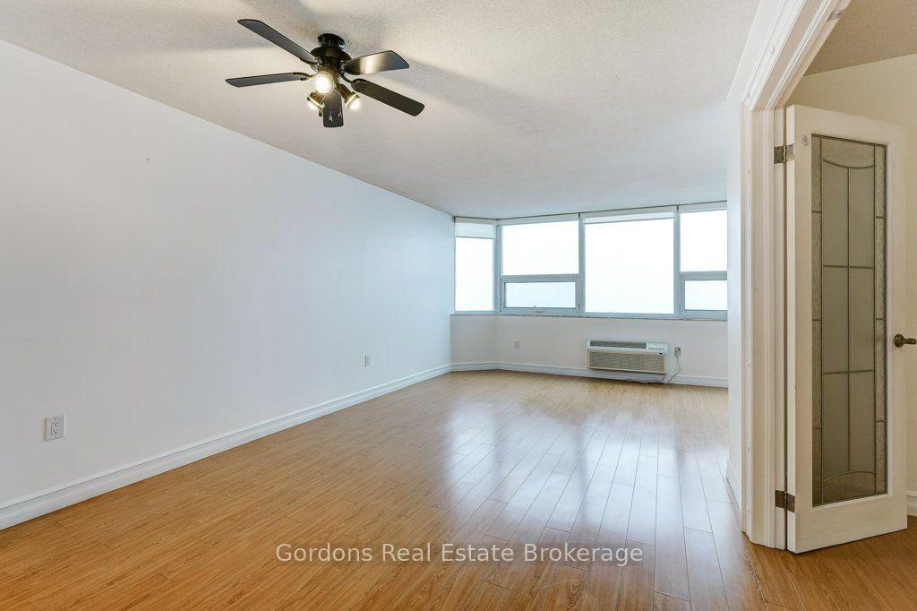 Photo 15 of Unit 1514, 121 Ling Road, Scarborough, West Hill — HOMEH