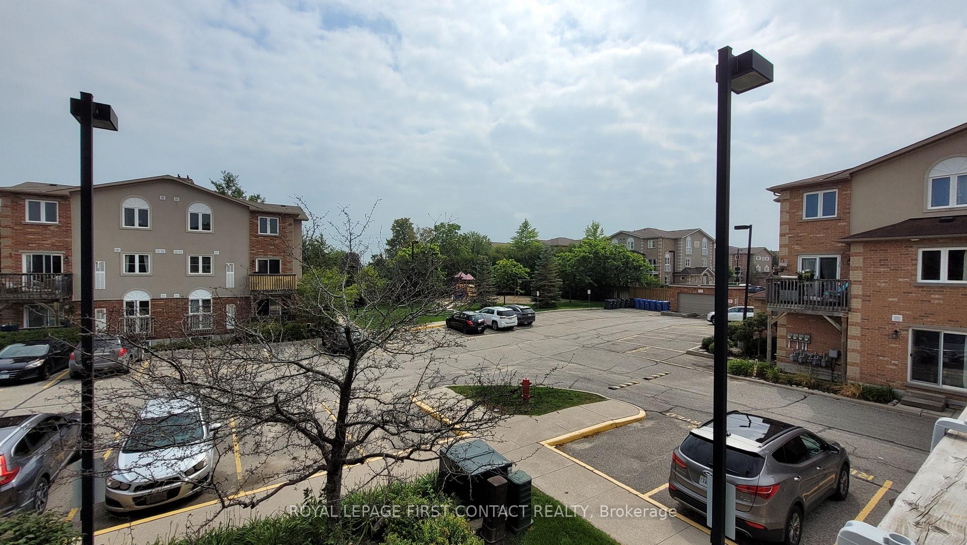 Photo 8 of Unit 6, 17 Cheltenham Road, Barrie, Georgian Drive — HOMEH