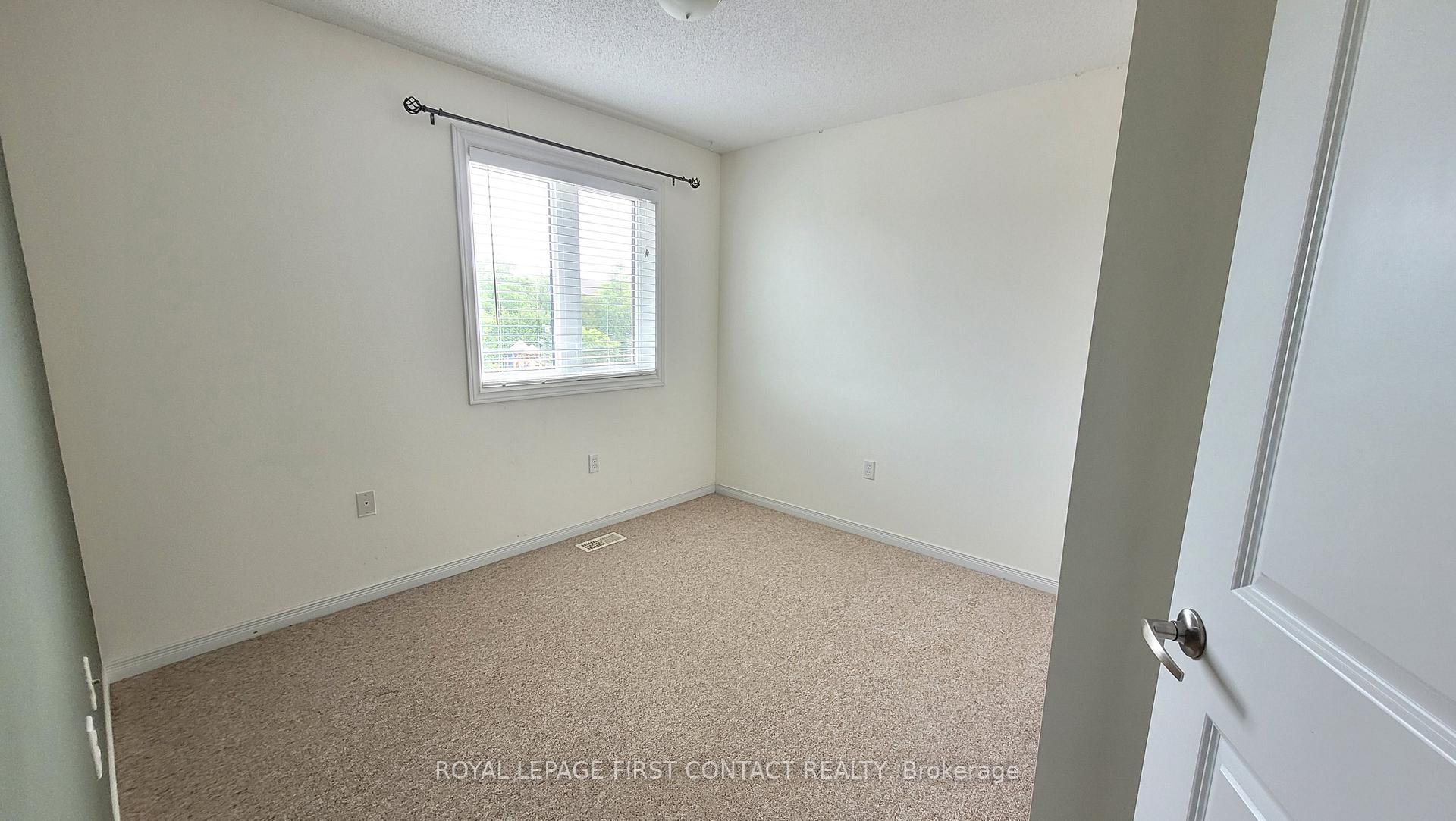 Photo 15 of Unit 6, 17 Cheltenham Road, Barrie, Georgian Drive — HOMEH