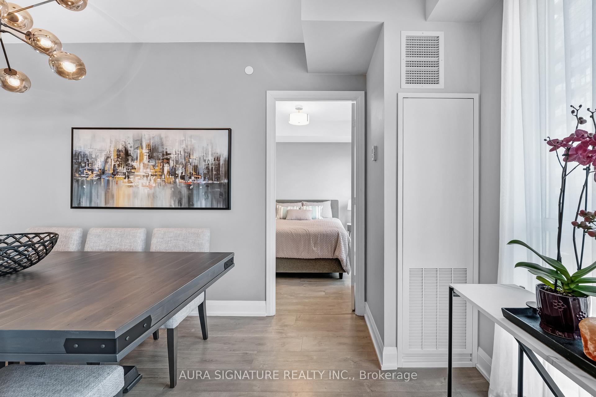 Photo 29 of Unit 901, 110 Marine Parade Drive, Etobicoke, Mimico — HOMEH
