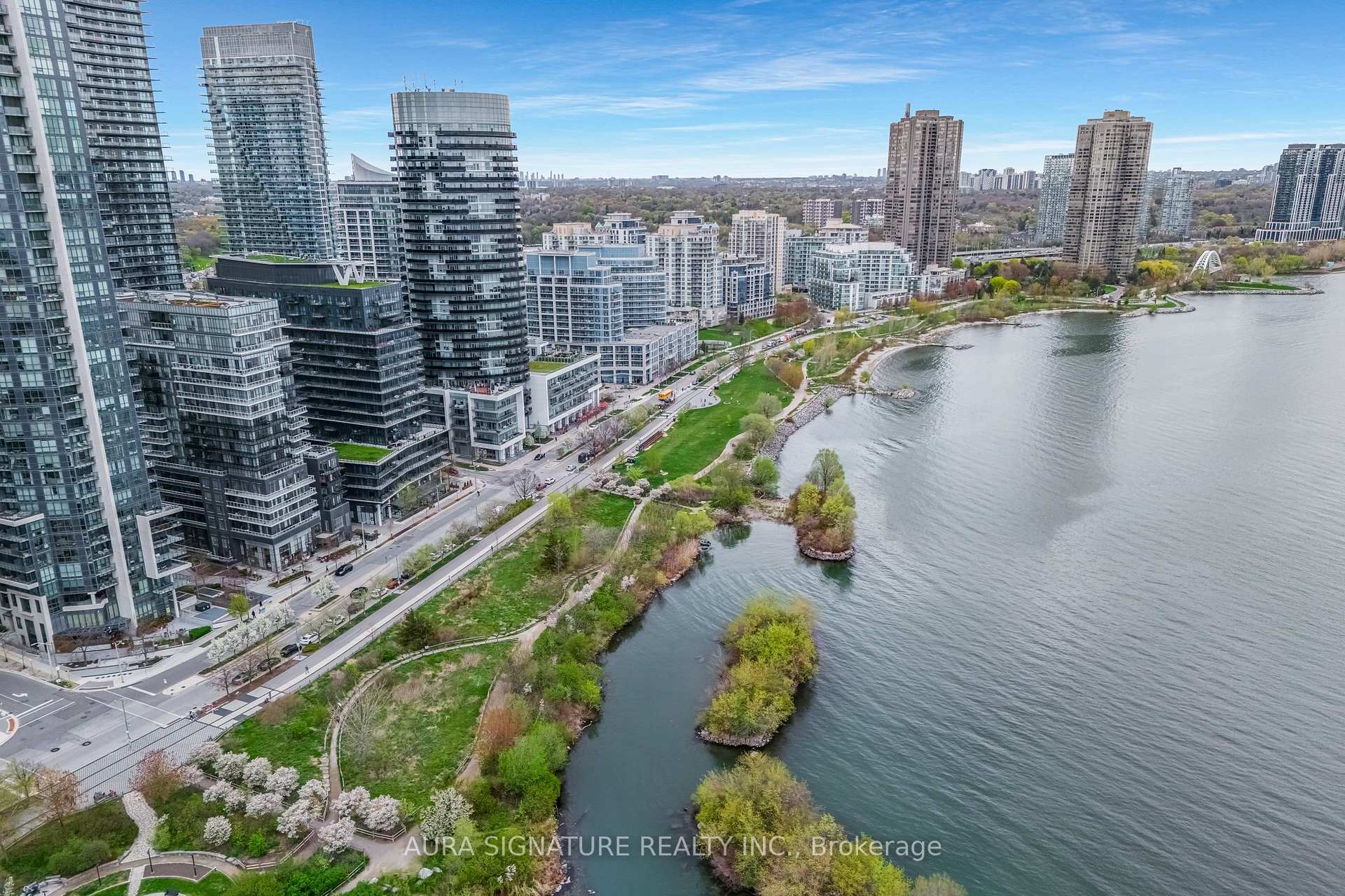 Photo 45 of Unit 901, 110 Marine Parade Drive, Etobicoke, Mimico — HOMEH
