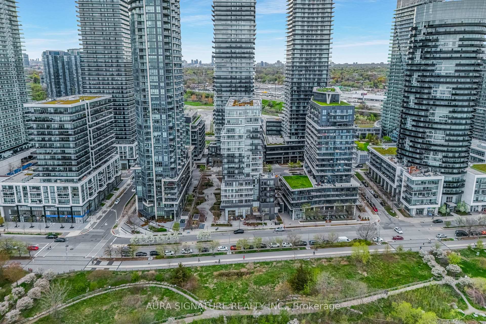 Photo 47 of Unit 901, 110 Marine Parade Drive, Etobicoke, Mimico — HOMEH