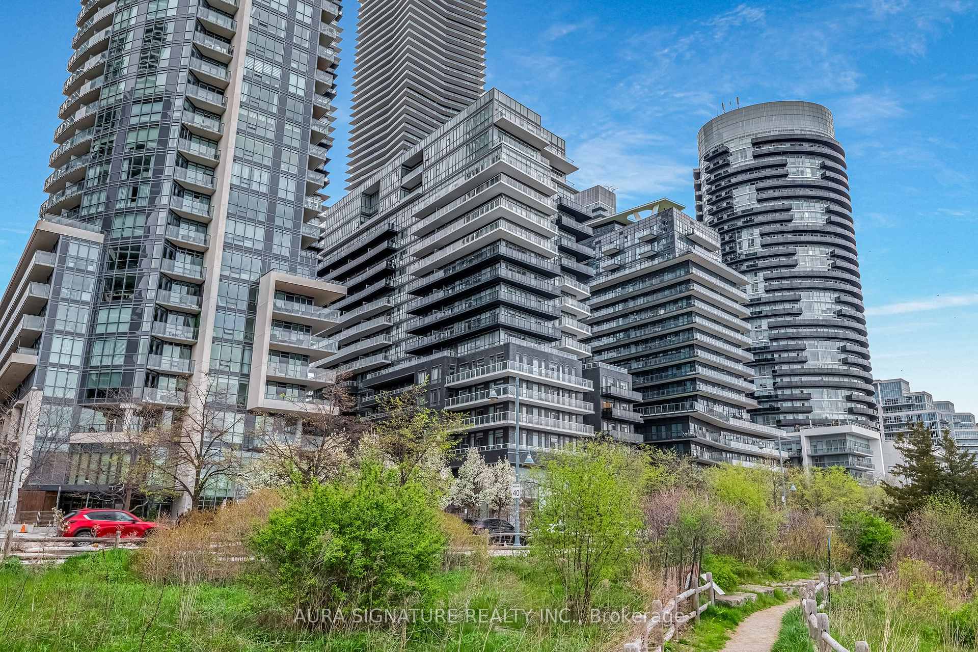 Photo 49 of Unit 901, 110 Marine Parade Drive, Etobicoke, Mimico — HOMEH