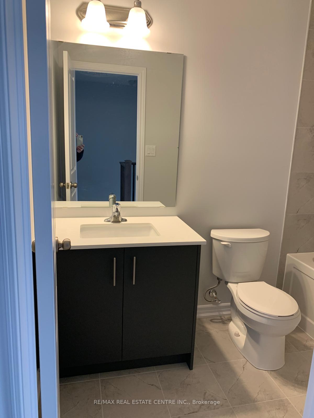 Photo 9 of Unit 35, 124 Compass Trail, Cambridge, Preston Heights — HOMEH