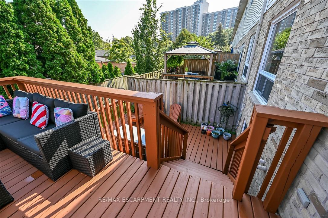Photo 38 of Unit 30, 485 Green Road, Hamilton, Stoney Creek — HOMEH
