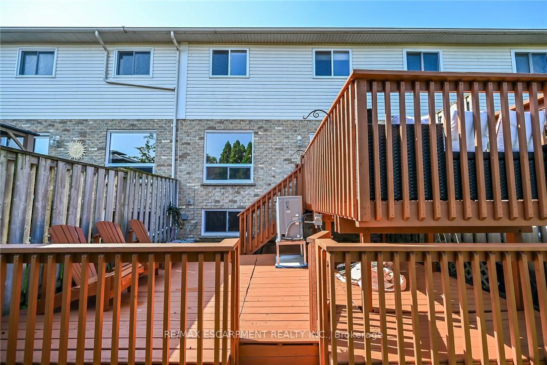 Photo 41 of Unit 30, 485 Green Road, Hamilton, Stoney Creek — HOMEH