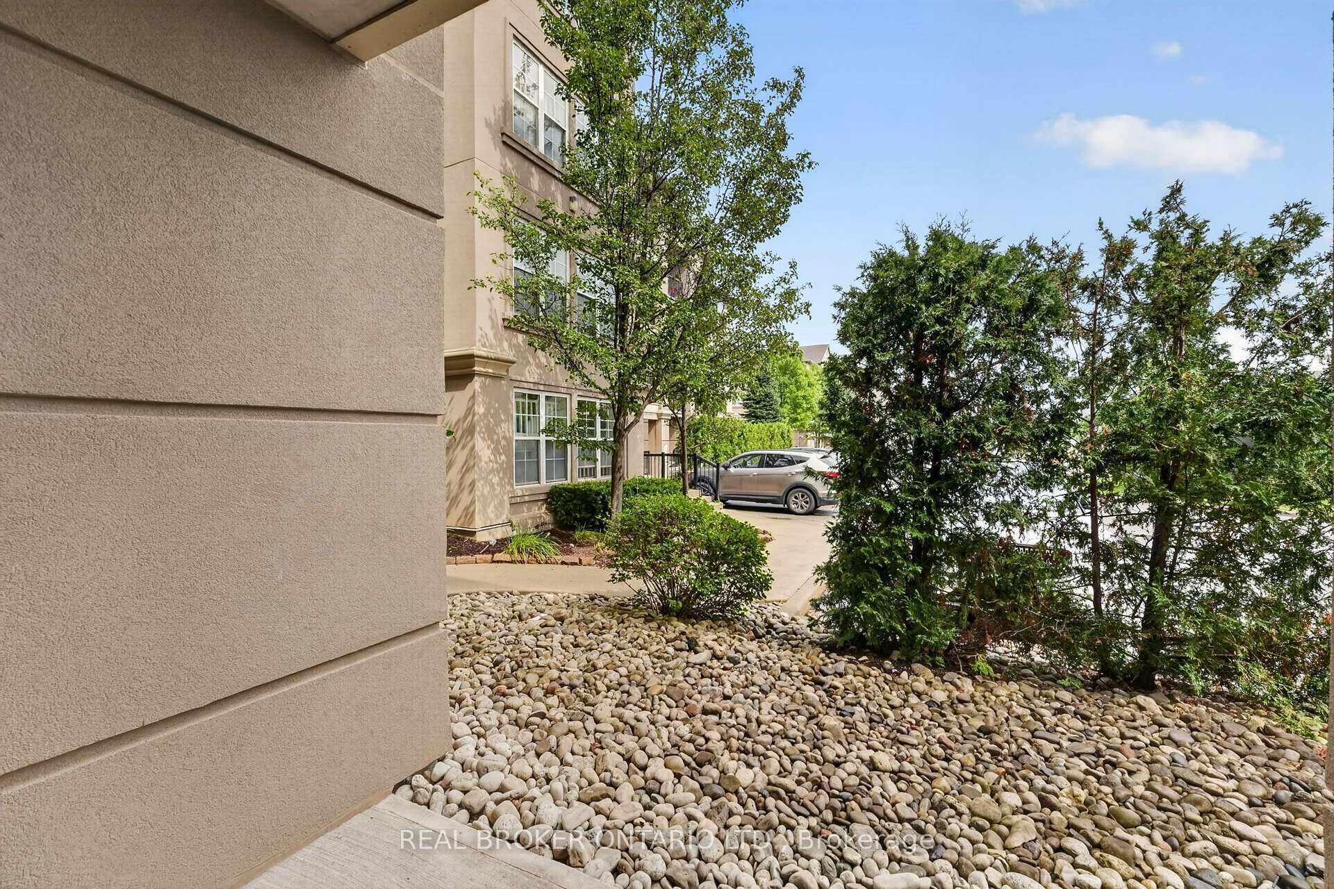 Photo 16 of Unit 113, 1340 Main Street E, Milton, Dempsey — HOMEH