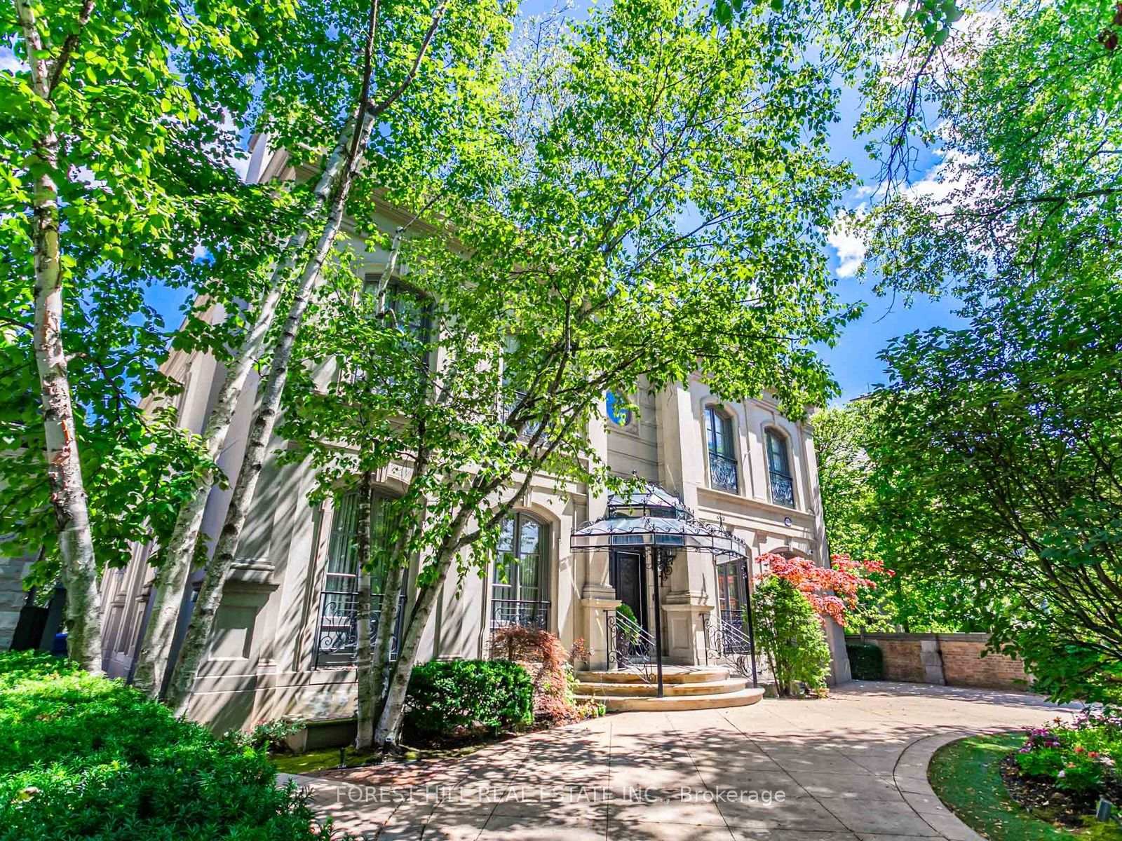 Photo 3 of 105 Dunvegan Road, Toronto, Forest Hill South — HOMEH