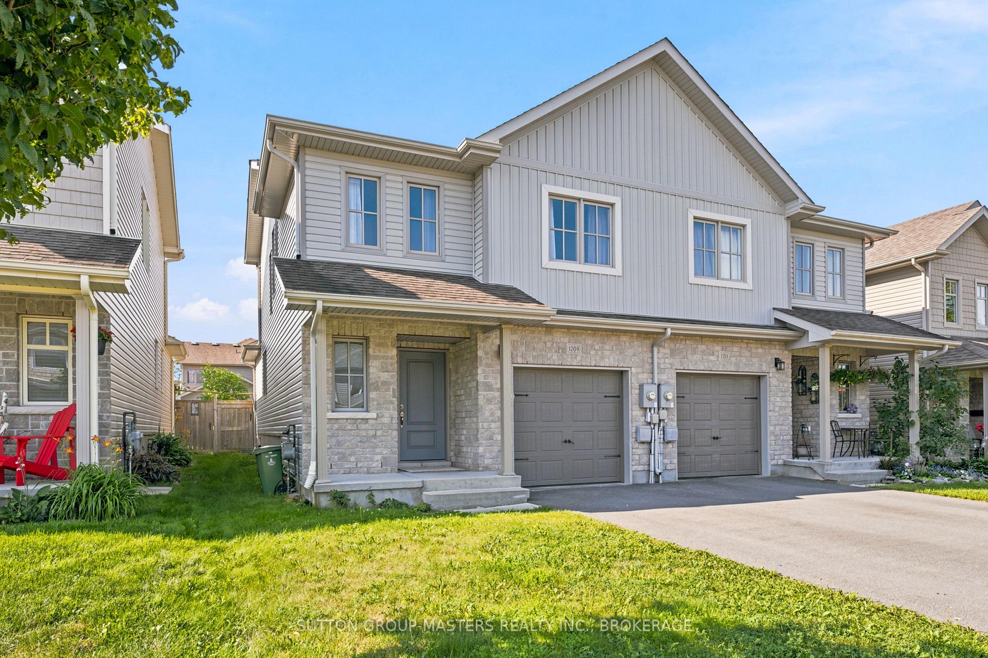 Photo 2 of 1209 Carfa Crescent, Kingston, City Northwest — HOMEH