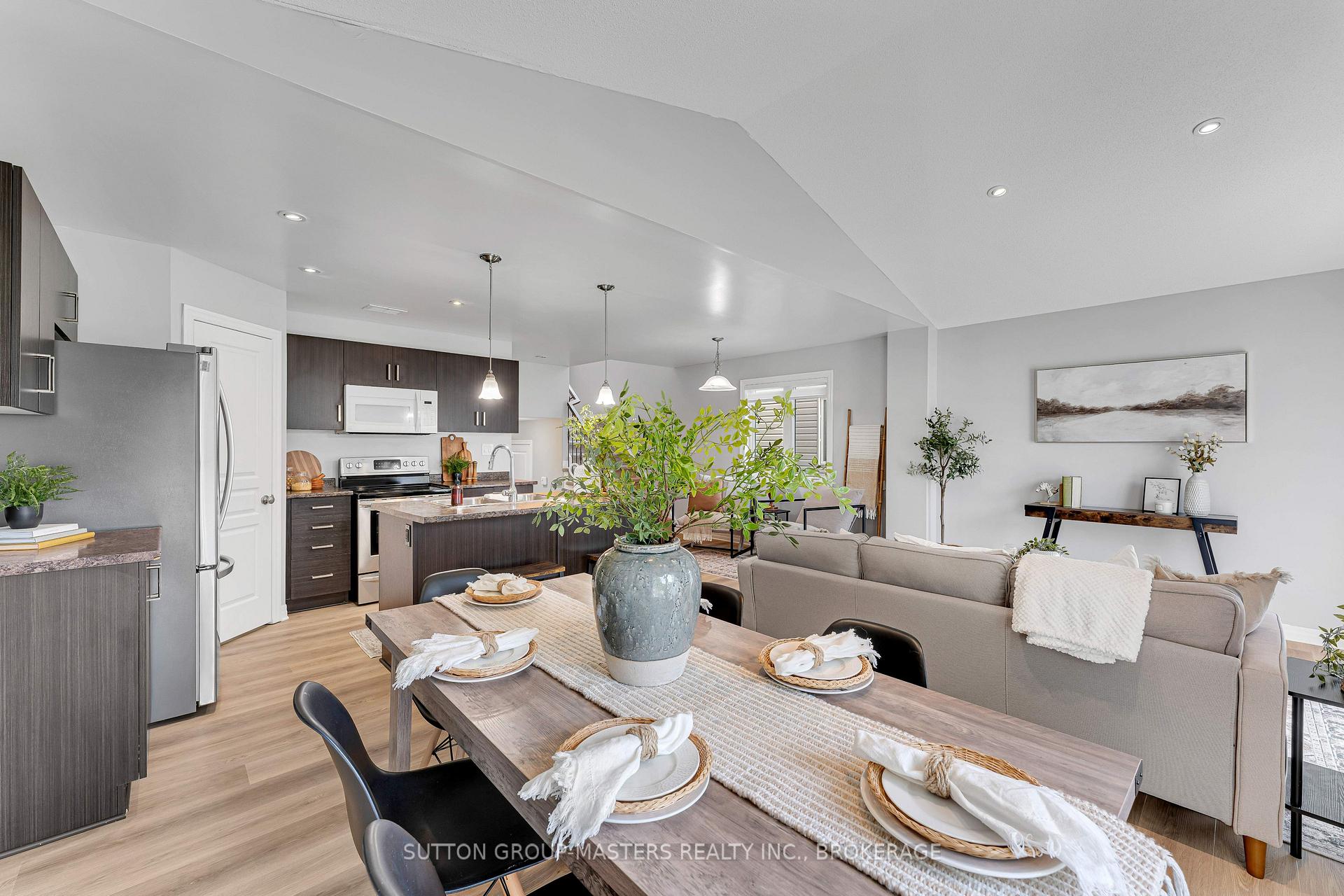 Photo 18 of 1209 Carfa Crescent, Kingston, City Northwest — HOMEH