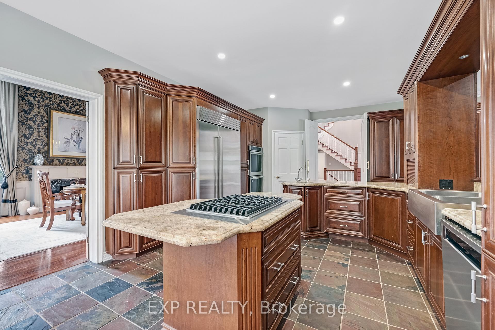 Photo 9 of 15 Jarvis Avenue, Aurora, Aurora Estates — HOMEH