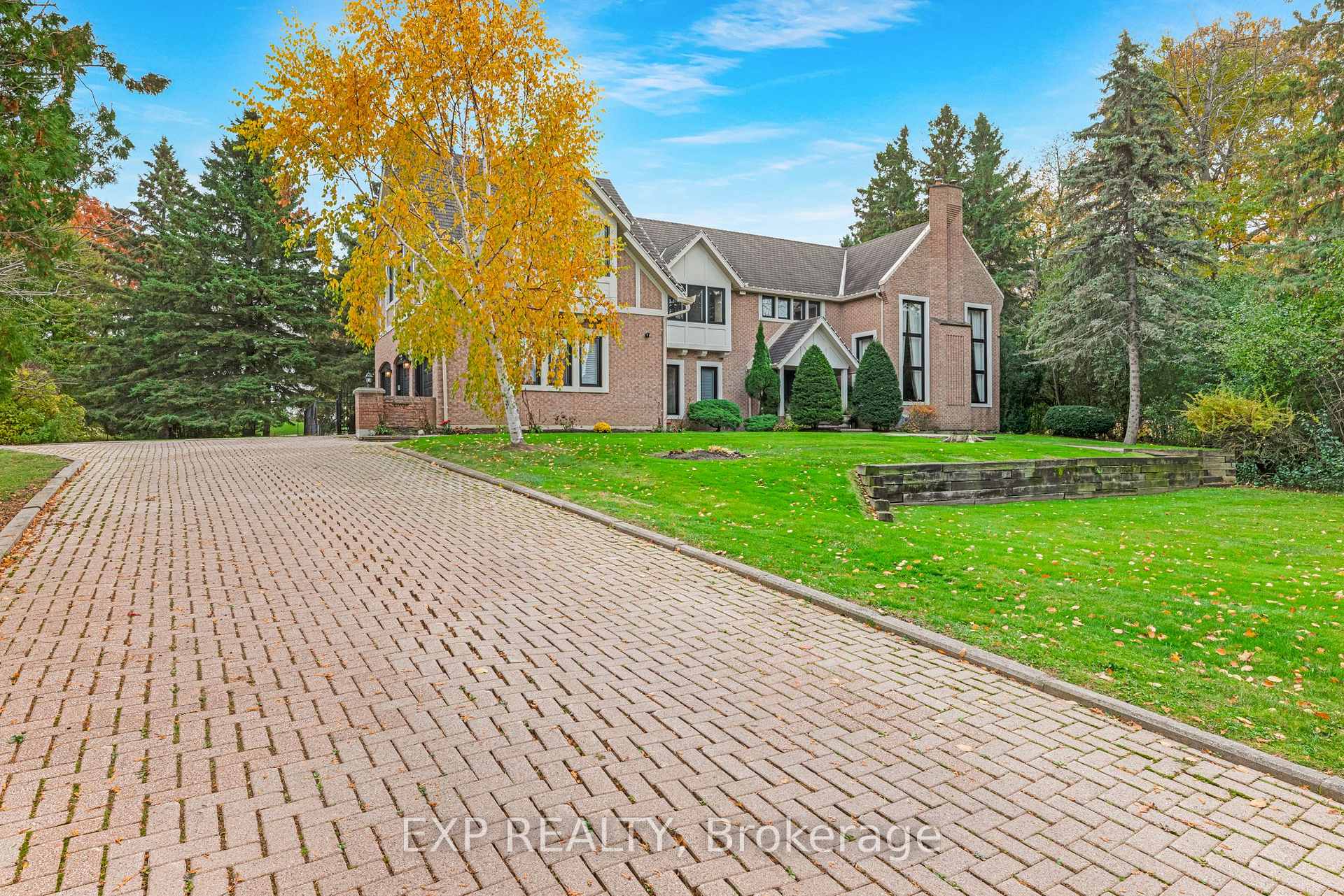Photo 26 of 15 Jarvis Avenue, Aurora, Aurora Estates — HOMEH