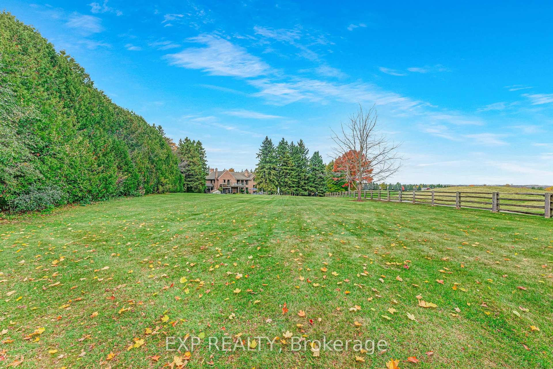 Photo 28 of 15 Jarvis Avenue, Aurora, Aurora Estates — HOMEH