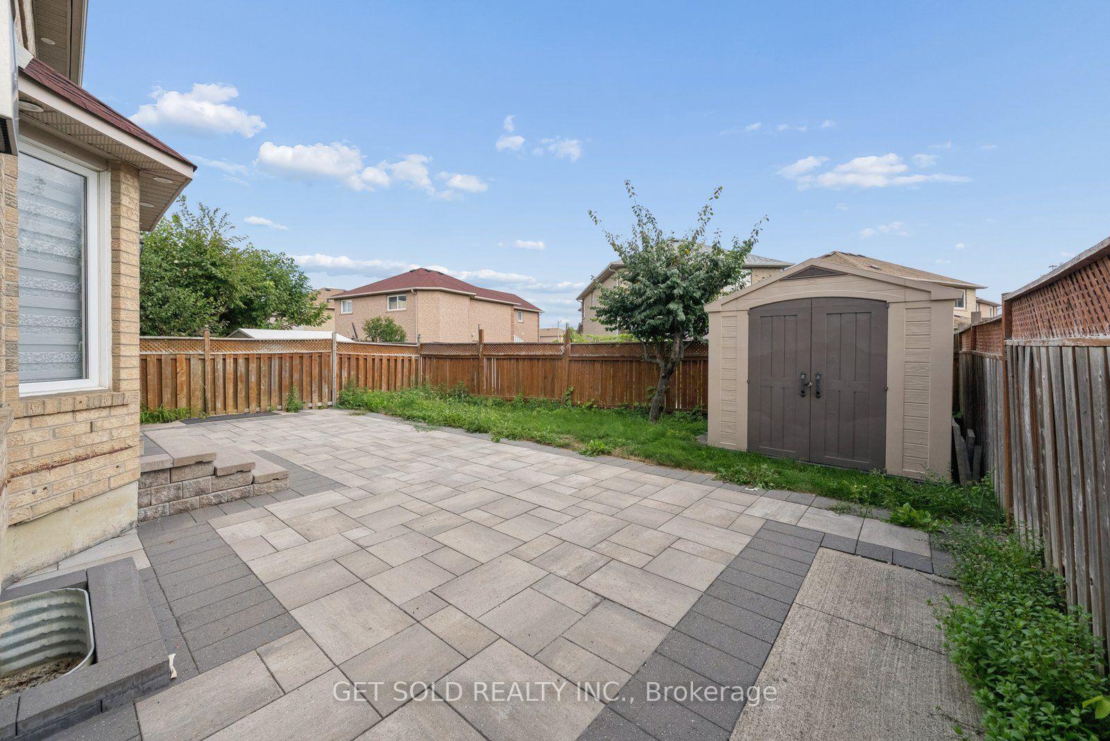 Photo 20 of 57 Oaklea Boulevard, Brampton, Fletcher's Creek South — HOMEH