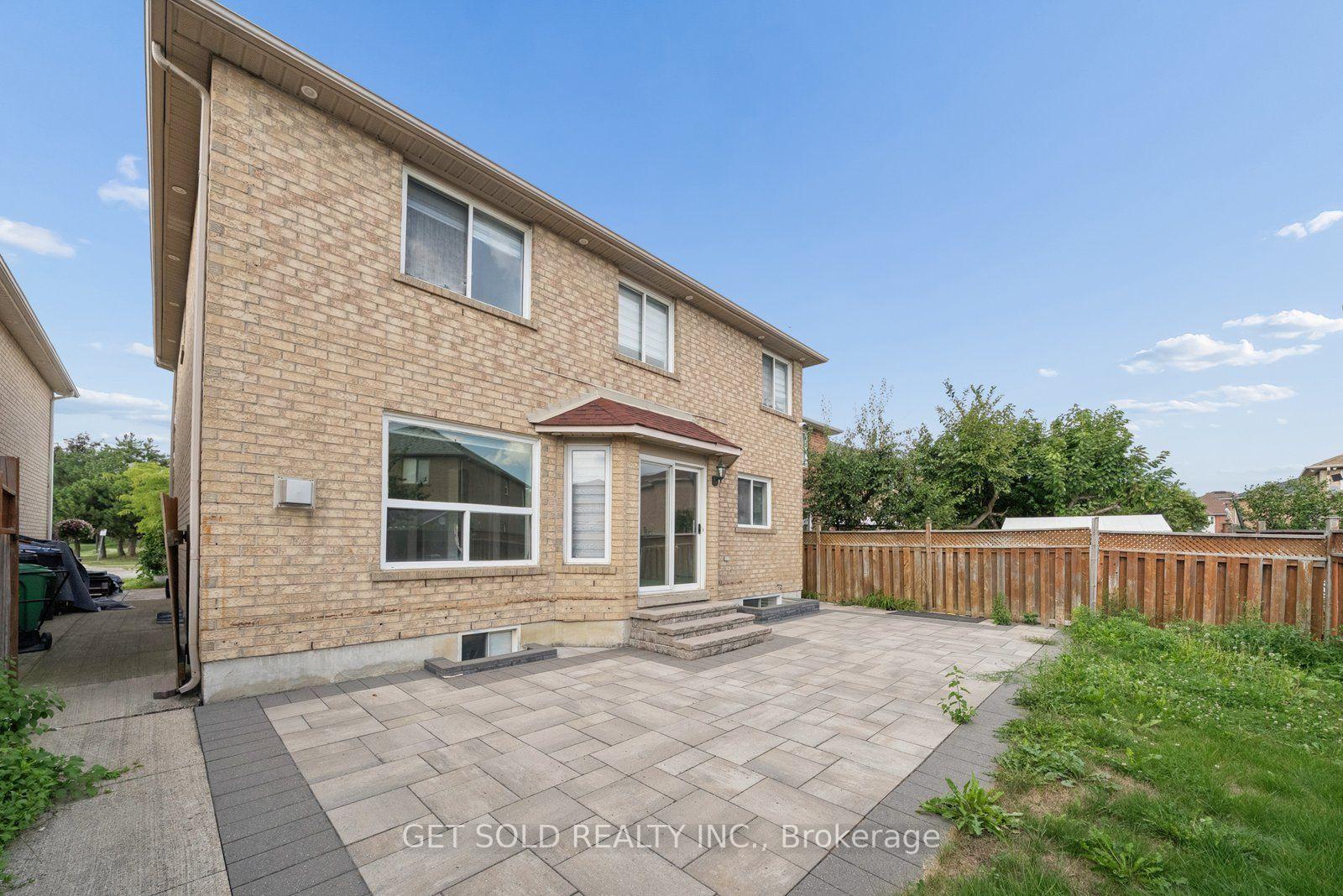 Photo 21 of 57 Oaklea Boulevard, Brampton, Fletcher's Creek South — HOMEH