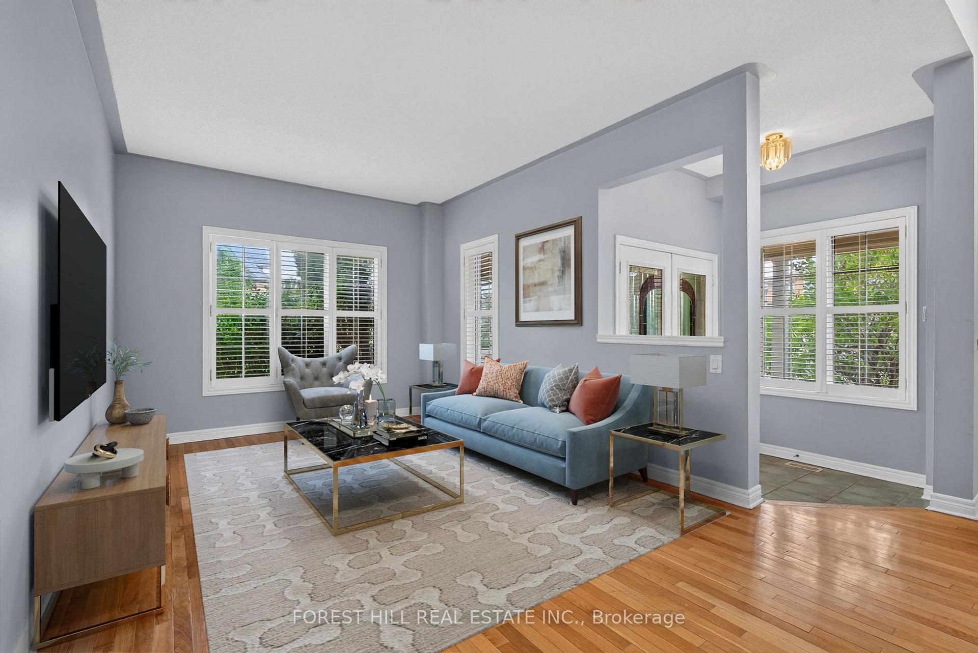 Photo 3 of 2 Foxfield Crescent, Vaughan, Patterson — HOMEH