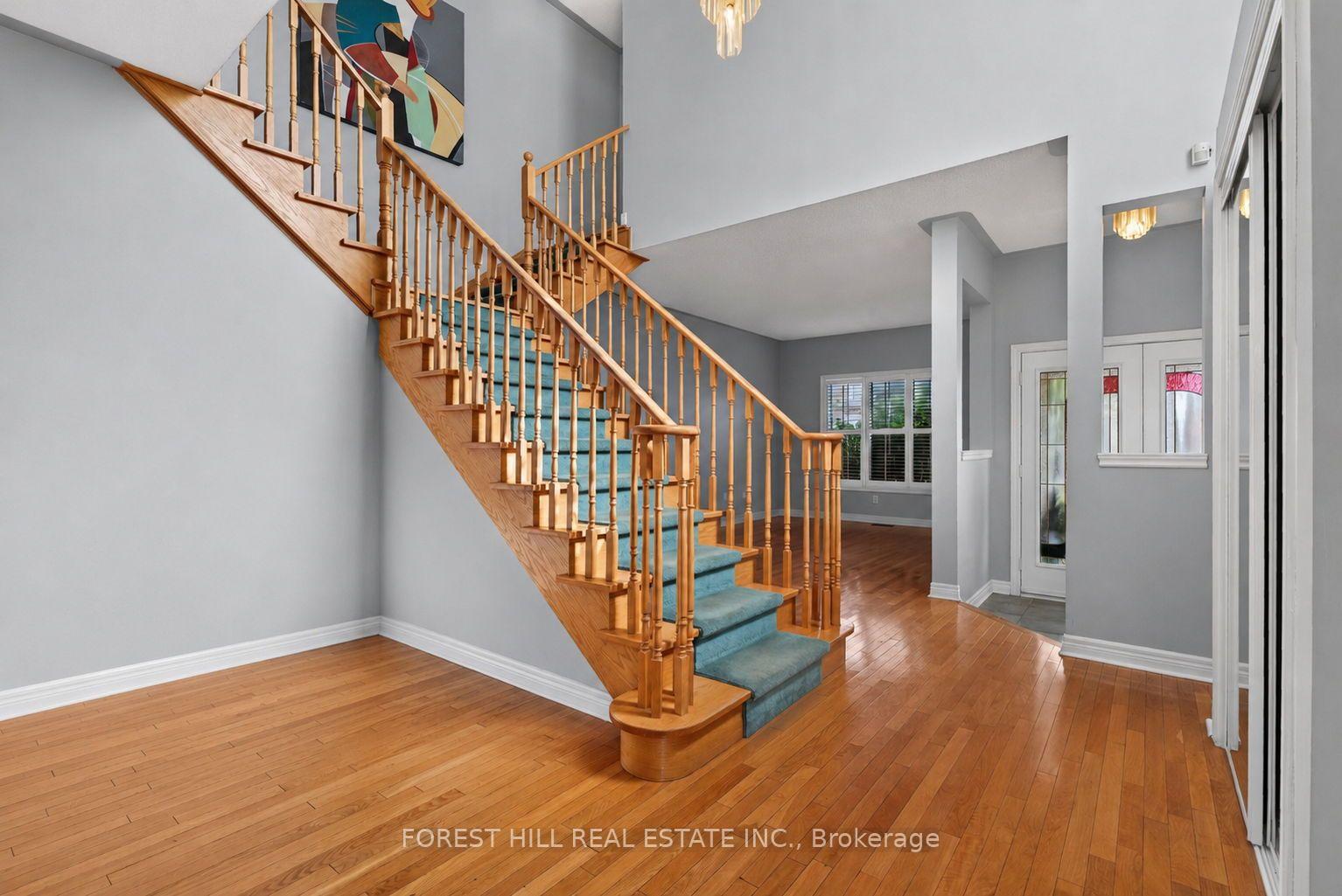 Photo 15 of 2 Foxfield Crescent, Vaughan, Patterson — HOMEH