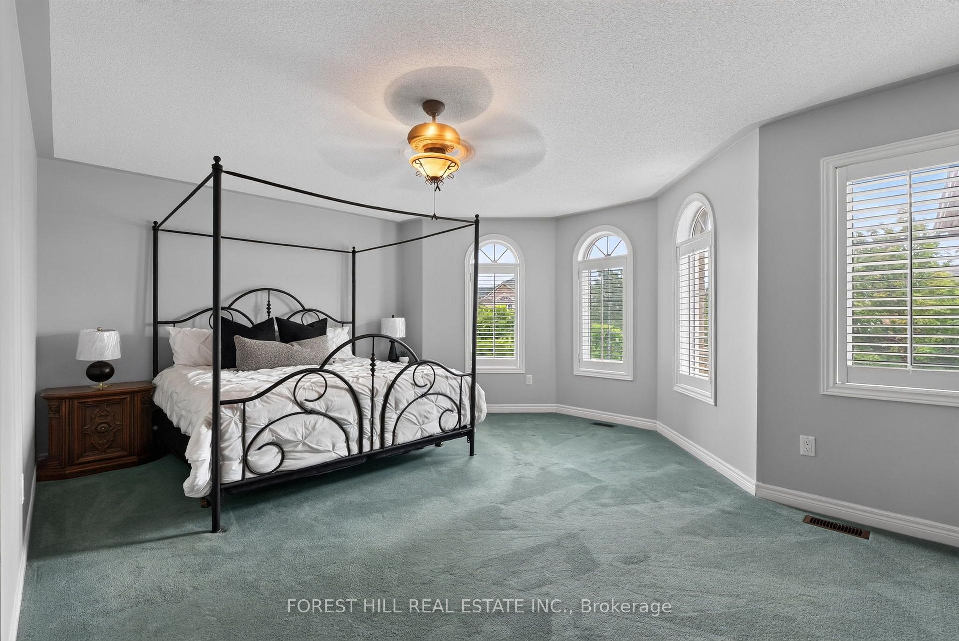 Photo 16 of 2 Foxfield Crescent, Vaughan, Patterson — HOMEH