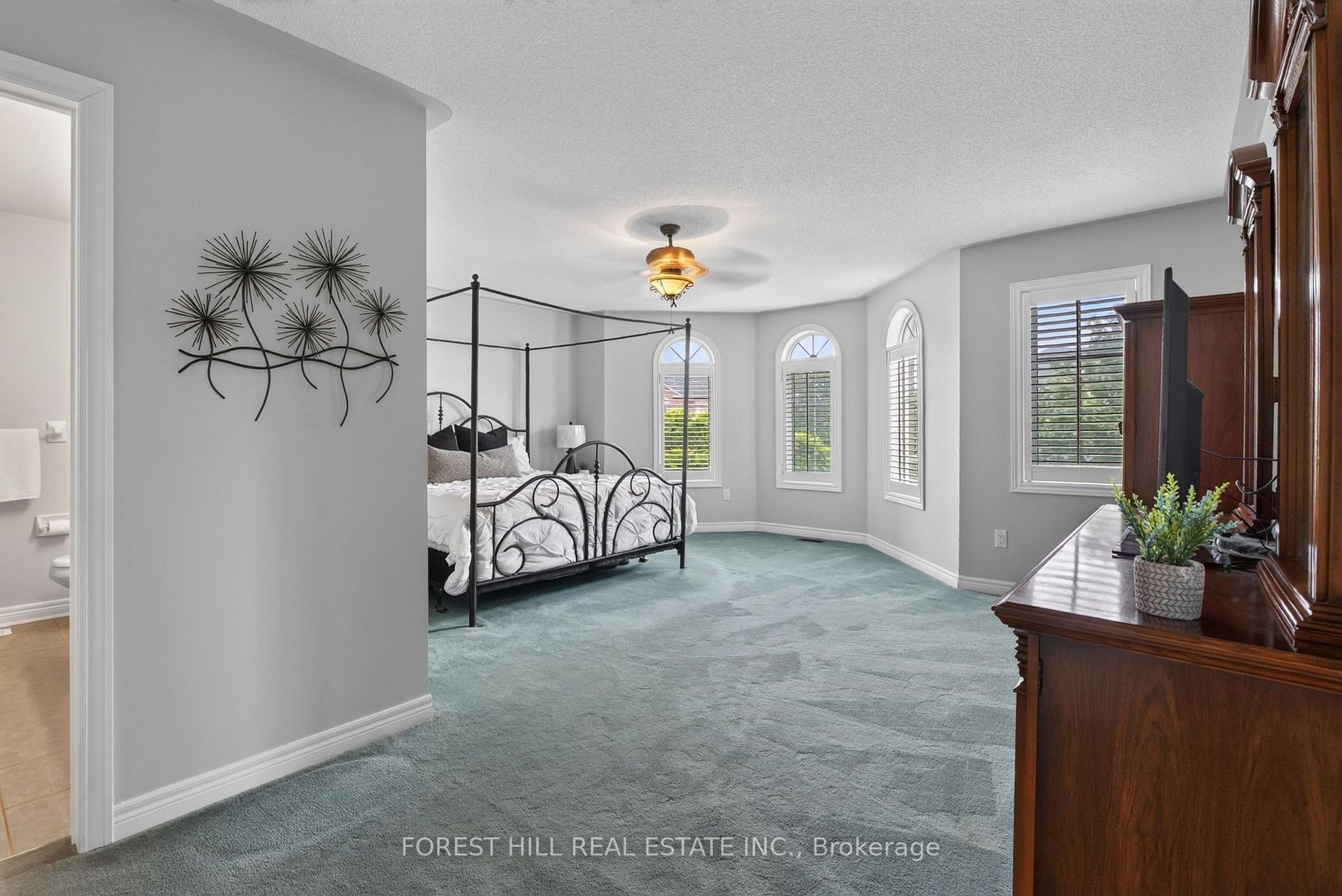 Photo 17 of 2 Foxfield Crescent, Vaughan, Patterson — HOMEH