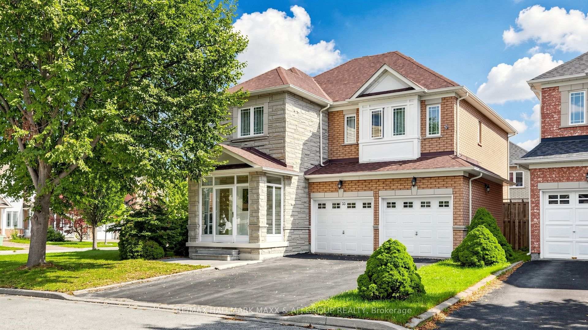Photo 1 of 33 Amethyst Drive, Richmond Hill, Rouge Woods — HOMEH