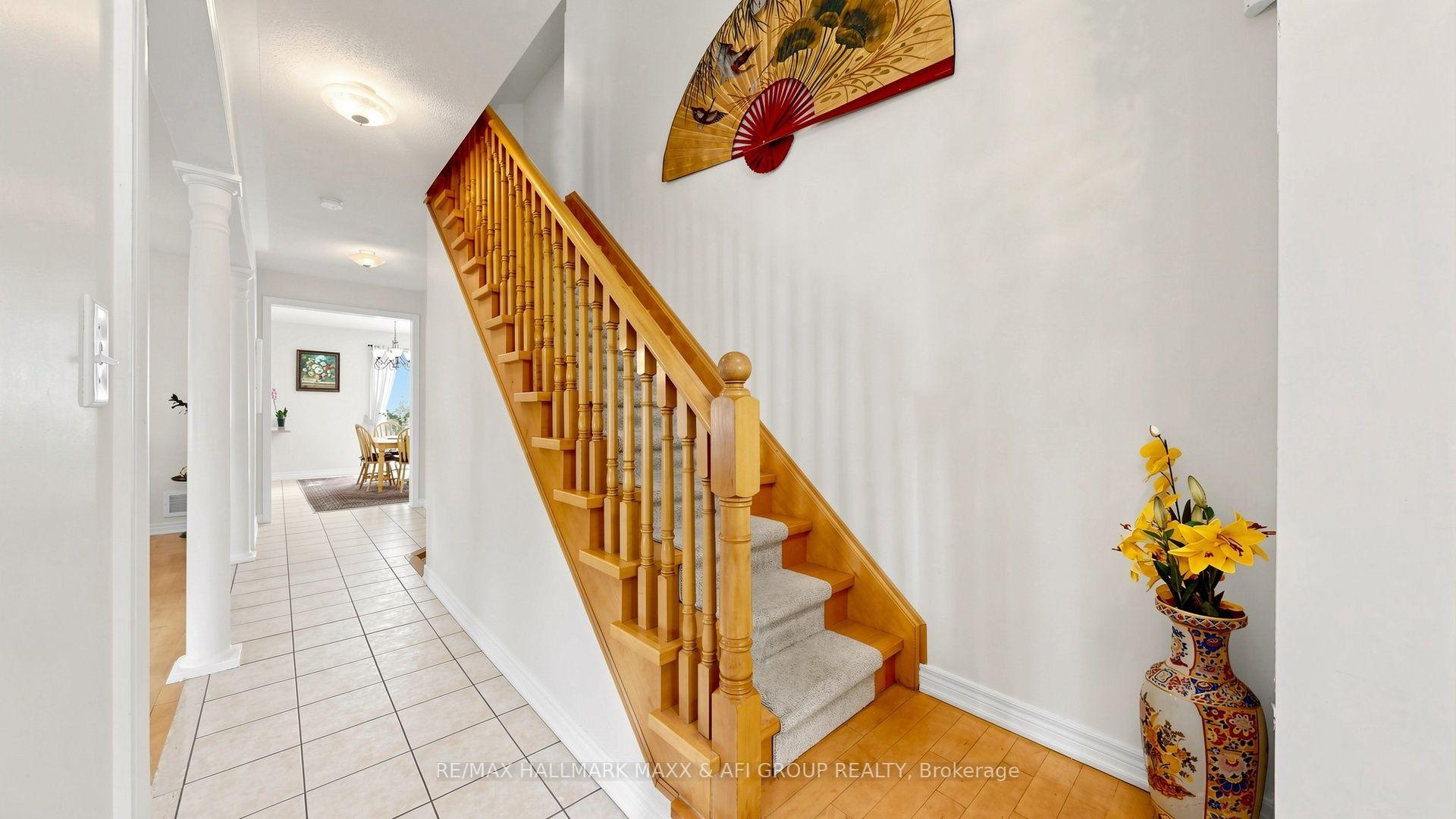 Photo 19 of 33 Amethyst Drive, Richmond Hill, Rouge Woods — HOMEH