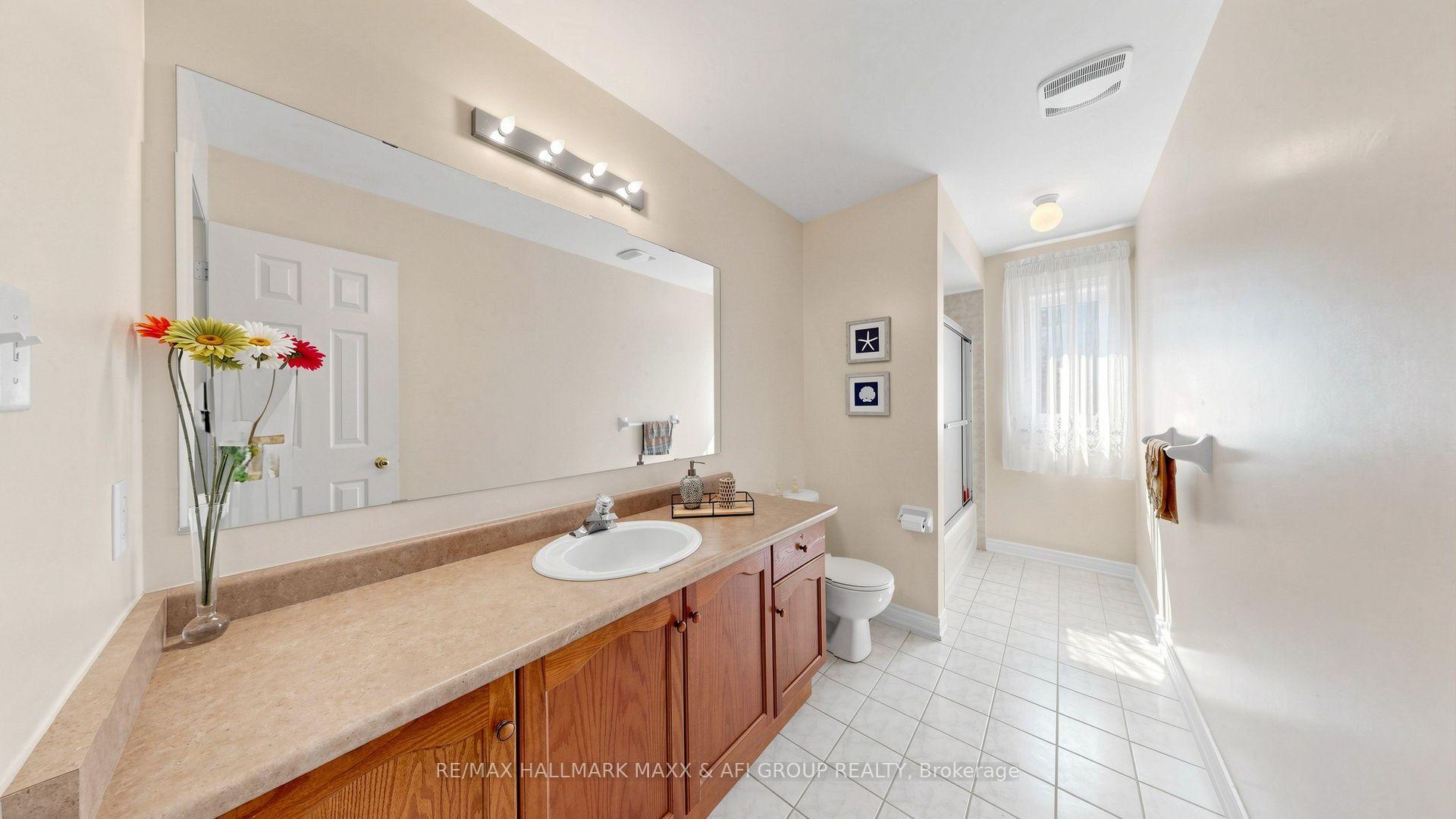 Photo 33 of 33 Amethyst Drive, Richmond Hill, Rouge Woods — HOMEH