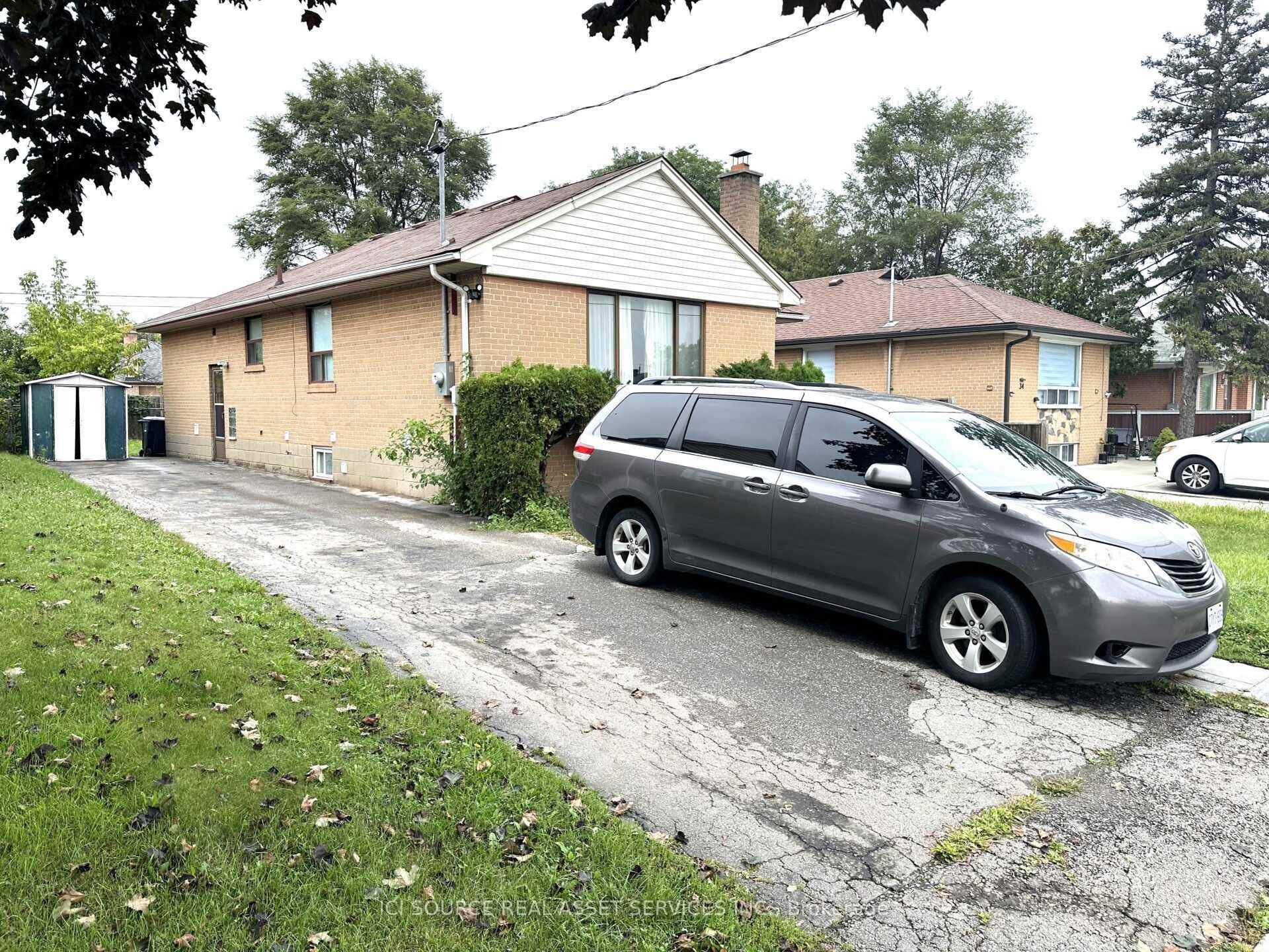 Photo 3 of Unit Main Fl, 36 Hinton Road, Etobicoke, Rexdale-Kipling — HOMEH
