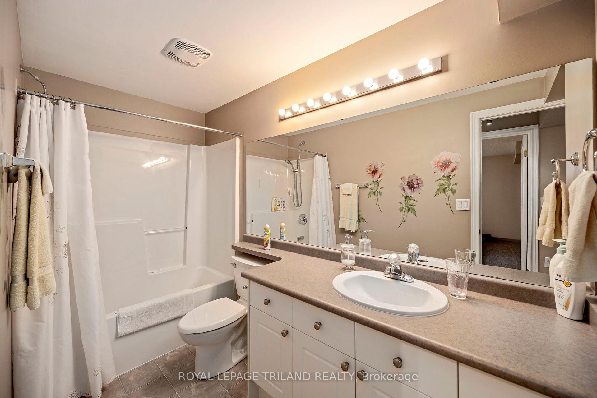 Photo 28 of Unit 252, 2025 Meadowgate Boulevard, London, South U — HOMEH
