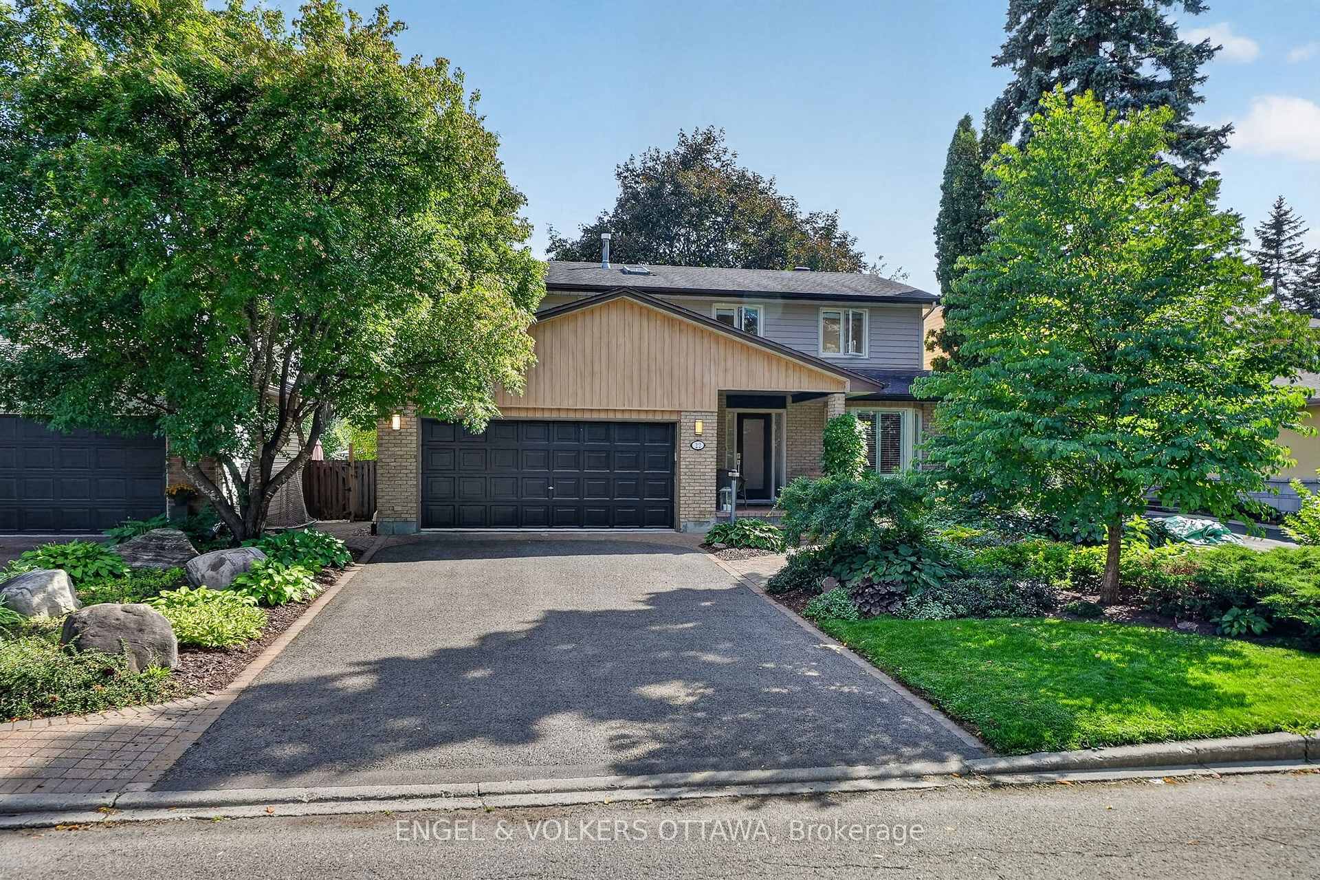 Photo 1 of 22 Lynhurst Avenue, Ottawa, Mooneys Bay/Riverside Park — HOMEH