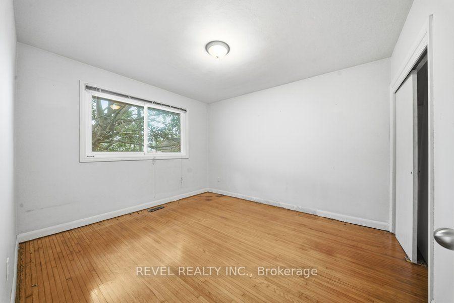Photo 16 of 115 Tenth Avenue, Brantford, Eagle Place East — HOMEH
