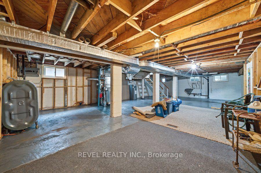 Photo 20 of 115 Tenth Avenue, Brantford, Eagle Place East — HOMEH