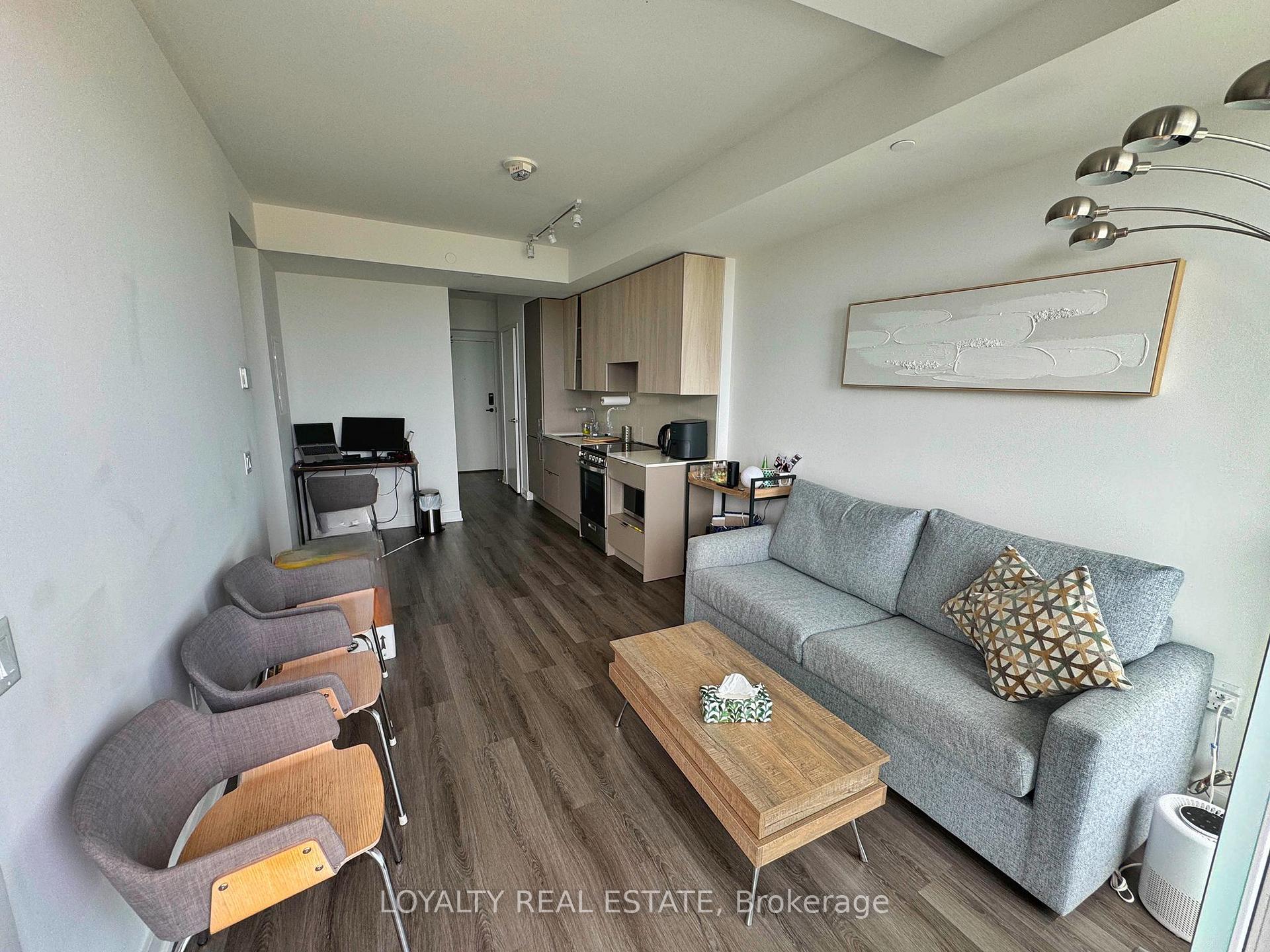 Front of Unit 3208, 3883 Quartz Road