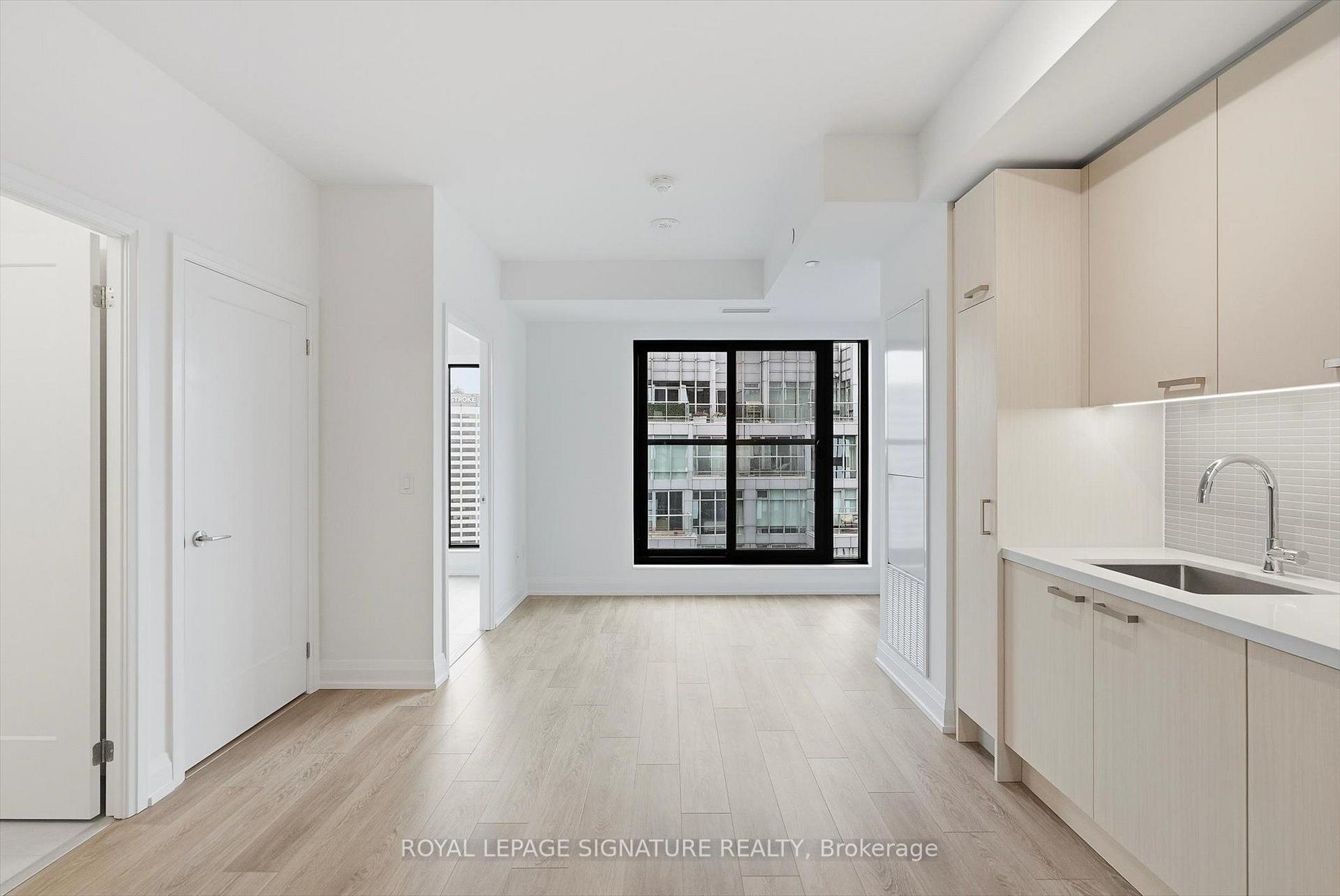 Photo 7 of Unit 3409, 20 Soudan Avenue, Toronto, Mount Pleasant West — HOMEH
