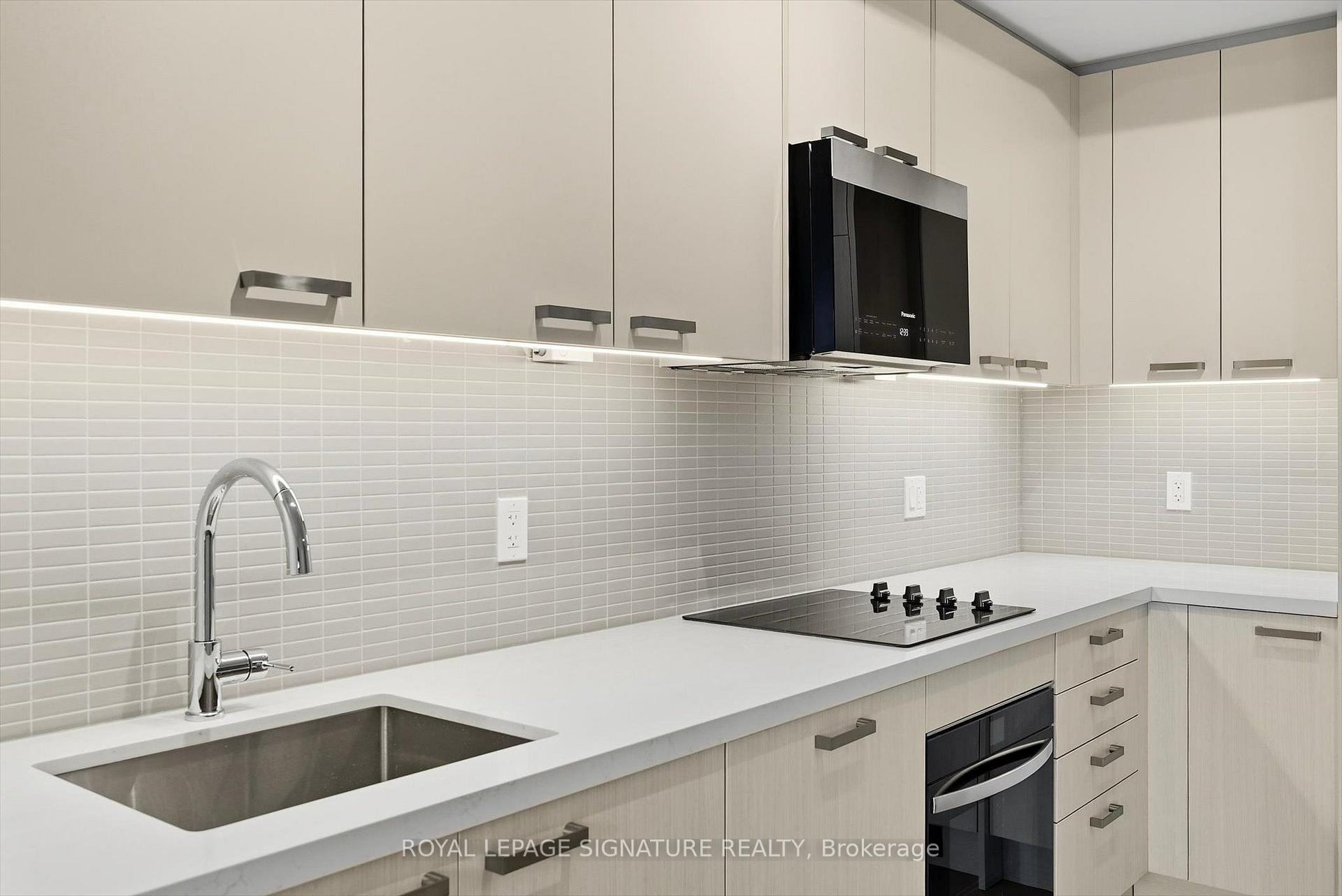 Photo 9 of Unit 3409, 20 Soudan Avenue, Toronto, Mount Pleasant West — HOMEH